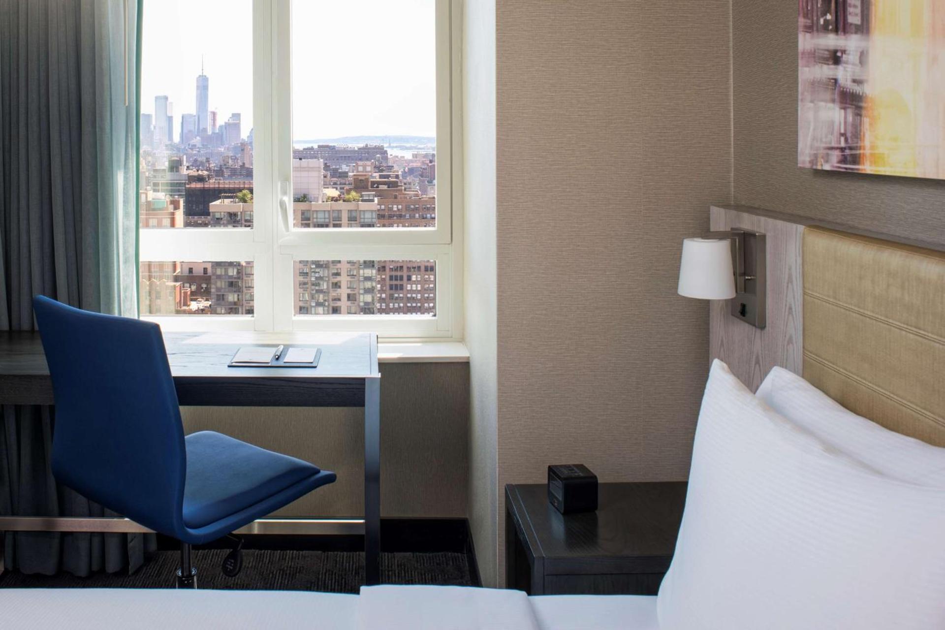 Doubletree By Hilton New York Times Square West photo 17
