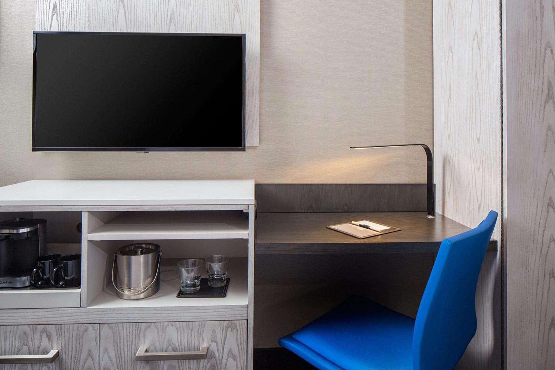 Doubletree By Hilton New York Times Square West photo 22