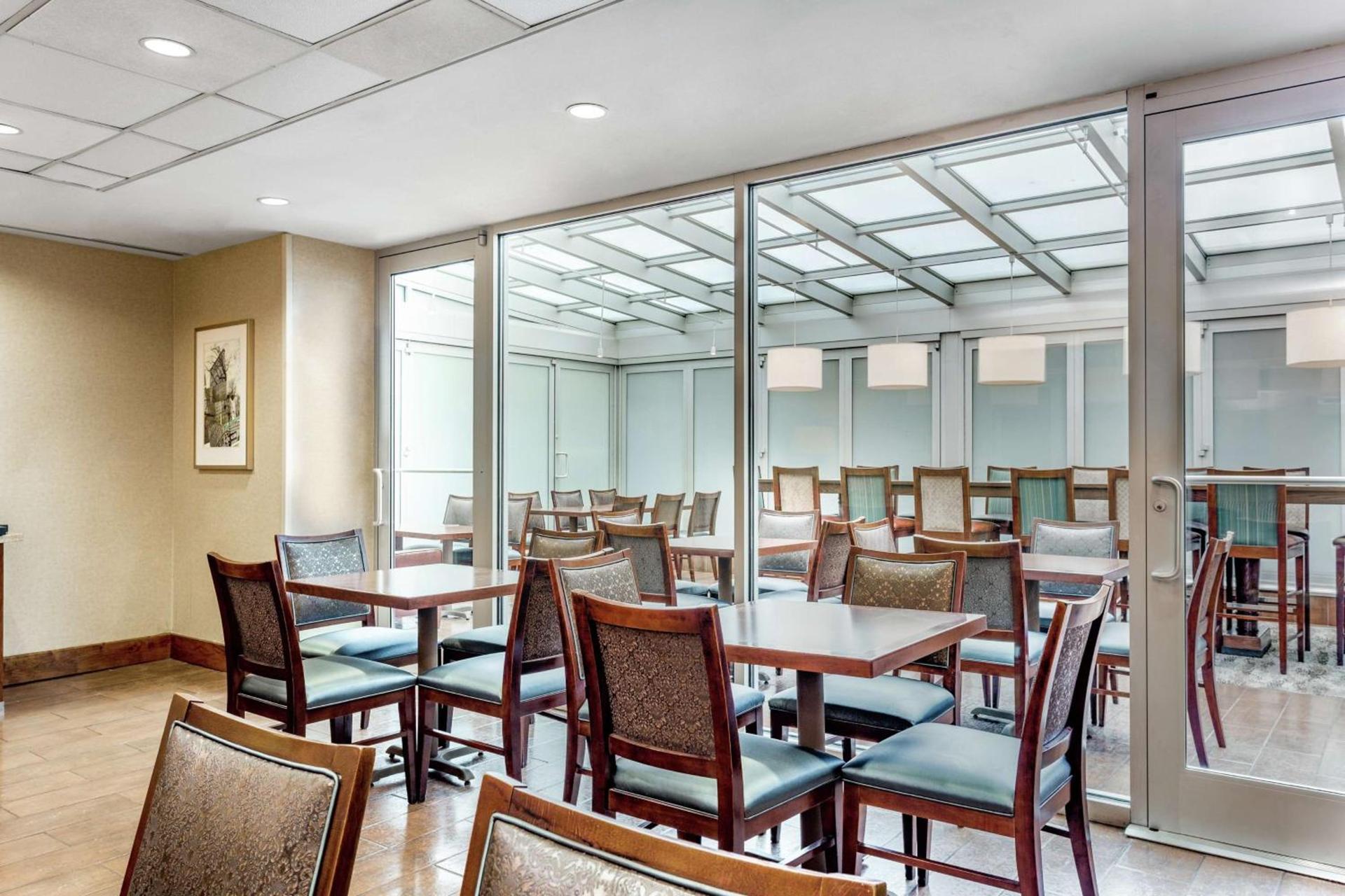Hampton Inn Manhattan Grand Central photo 12
