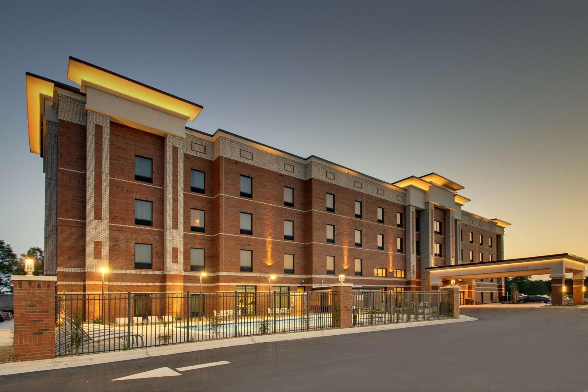 Hampton Inn Sneads Ferry Topsail Beach photo 2