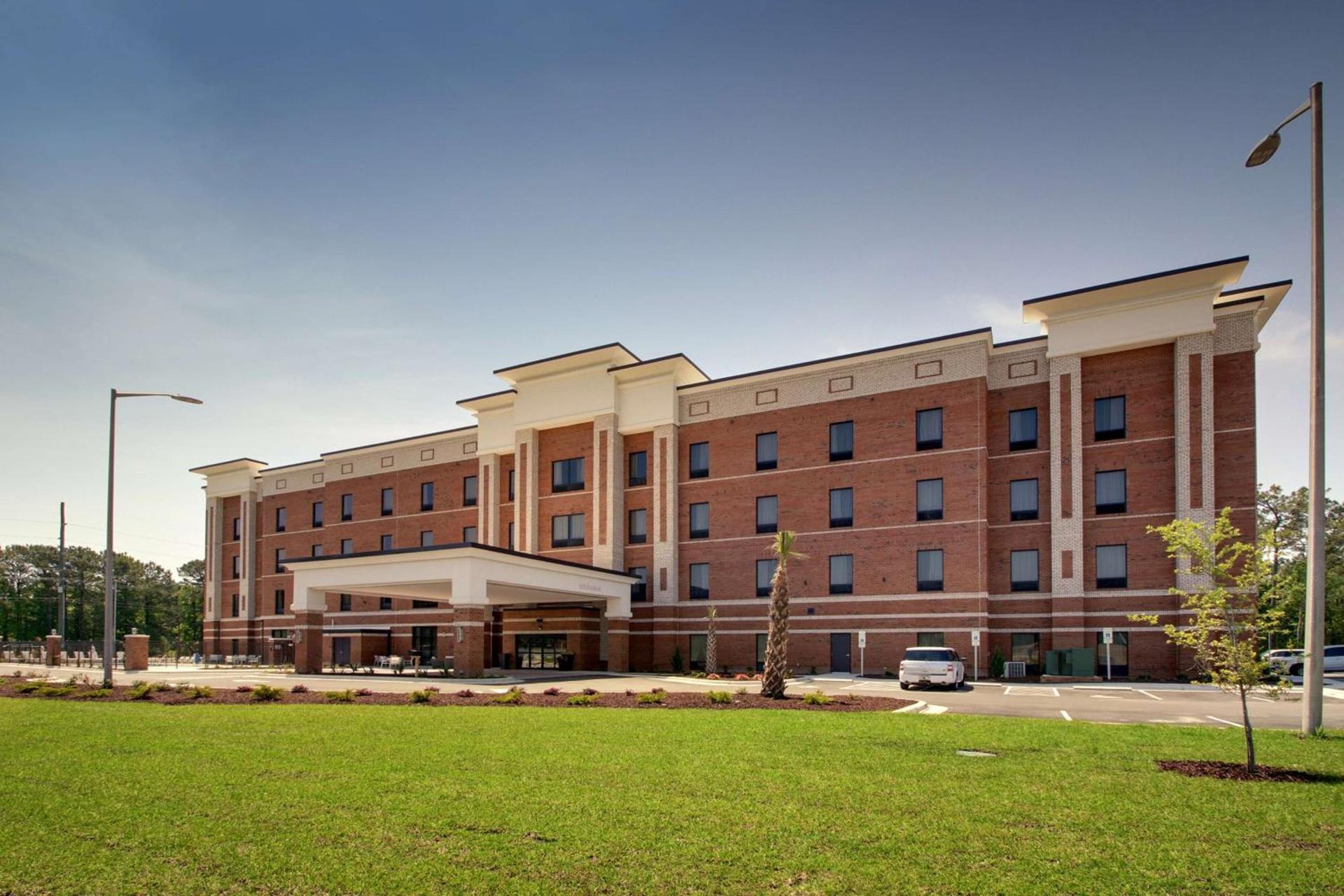 Hampton Inn Sneads Ferry Topsail Beach photo 3