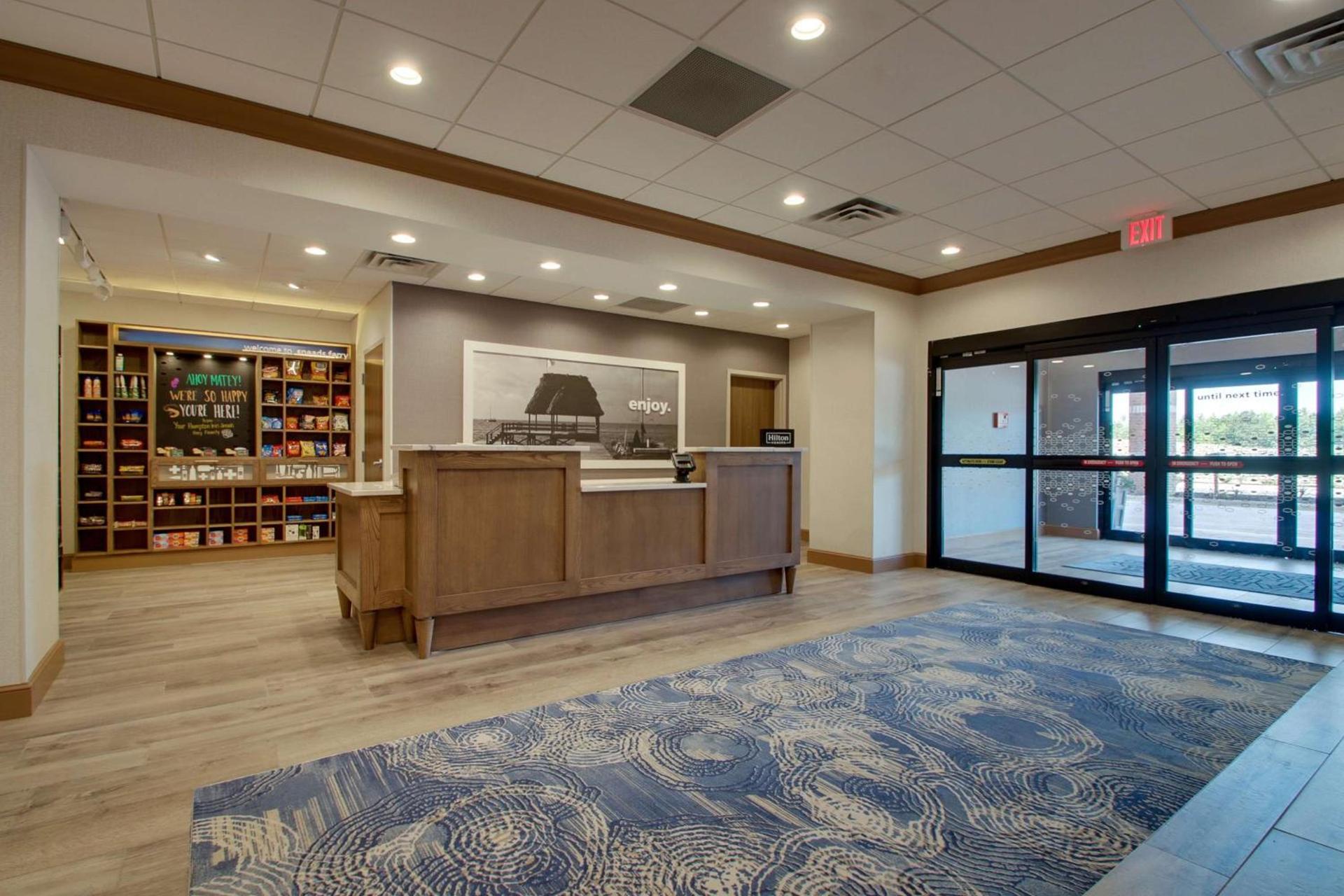 Hampton Inn Sneads Ferry Topsail Beach photo 5