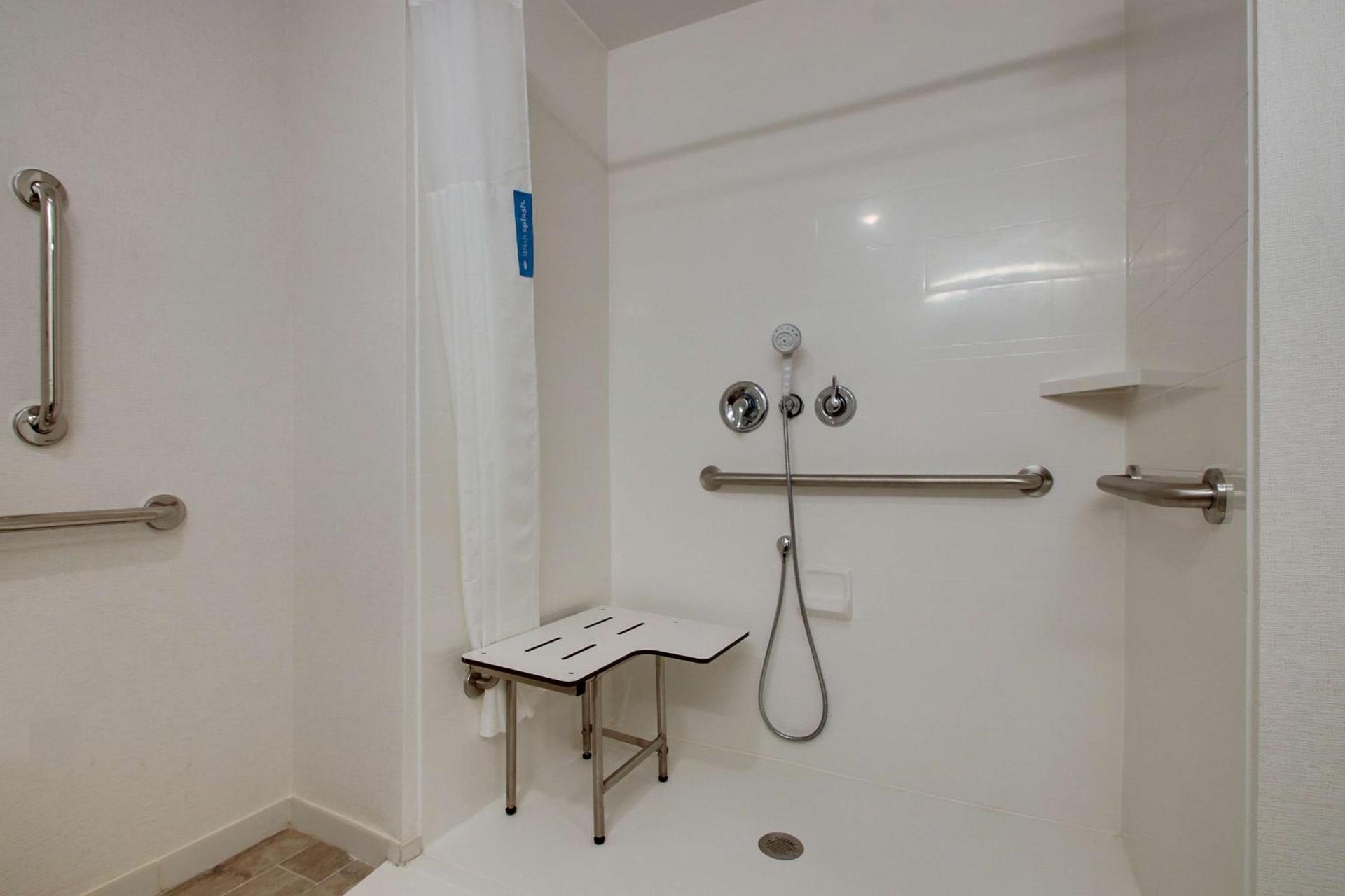 Hampton Inn Sneads Ferry Topsail Beach photo 20