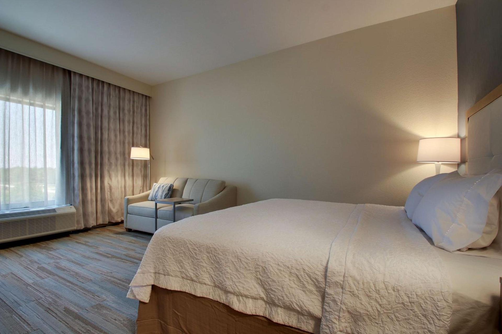 Hampton Inn Sneads Ferry Topsail Beach photo 26