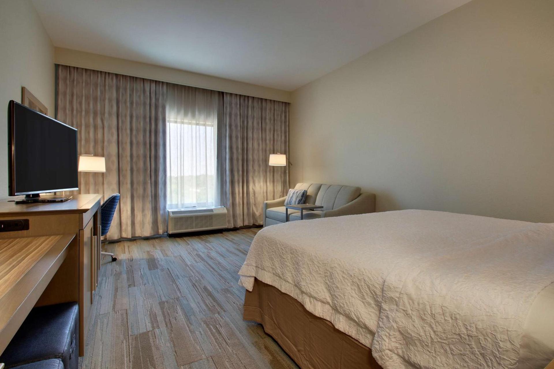 Hampton Inn Sneads Ferry Topsail Beach photo 31
