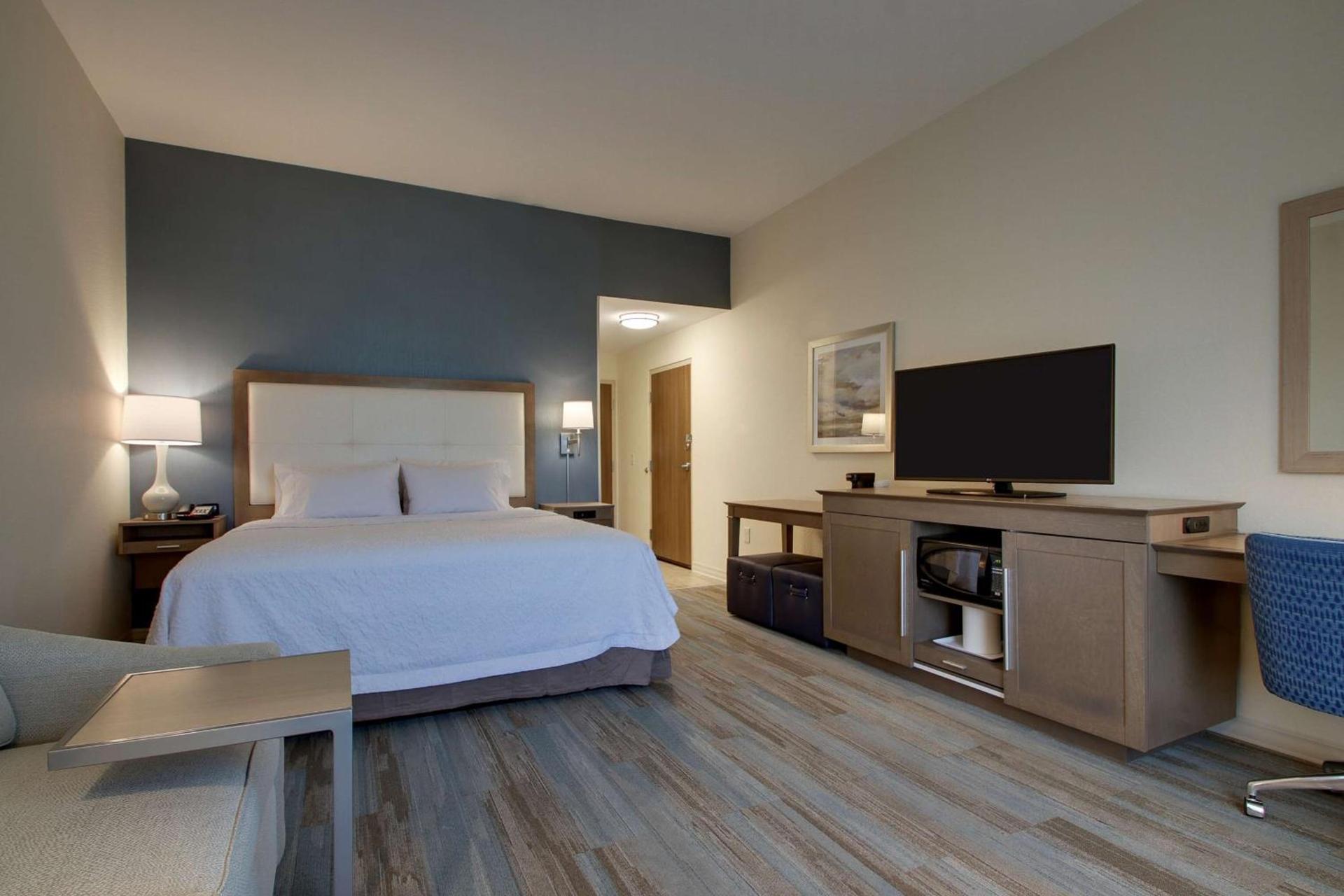Hampton Inn Sneads Ferry Topsail Beach photo 35