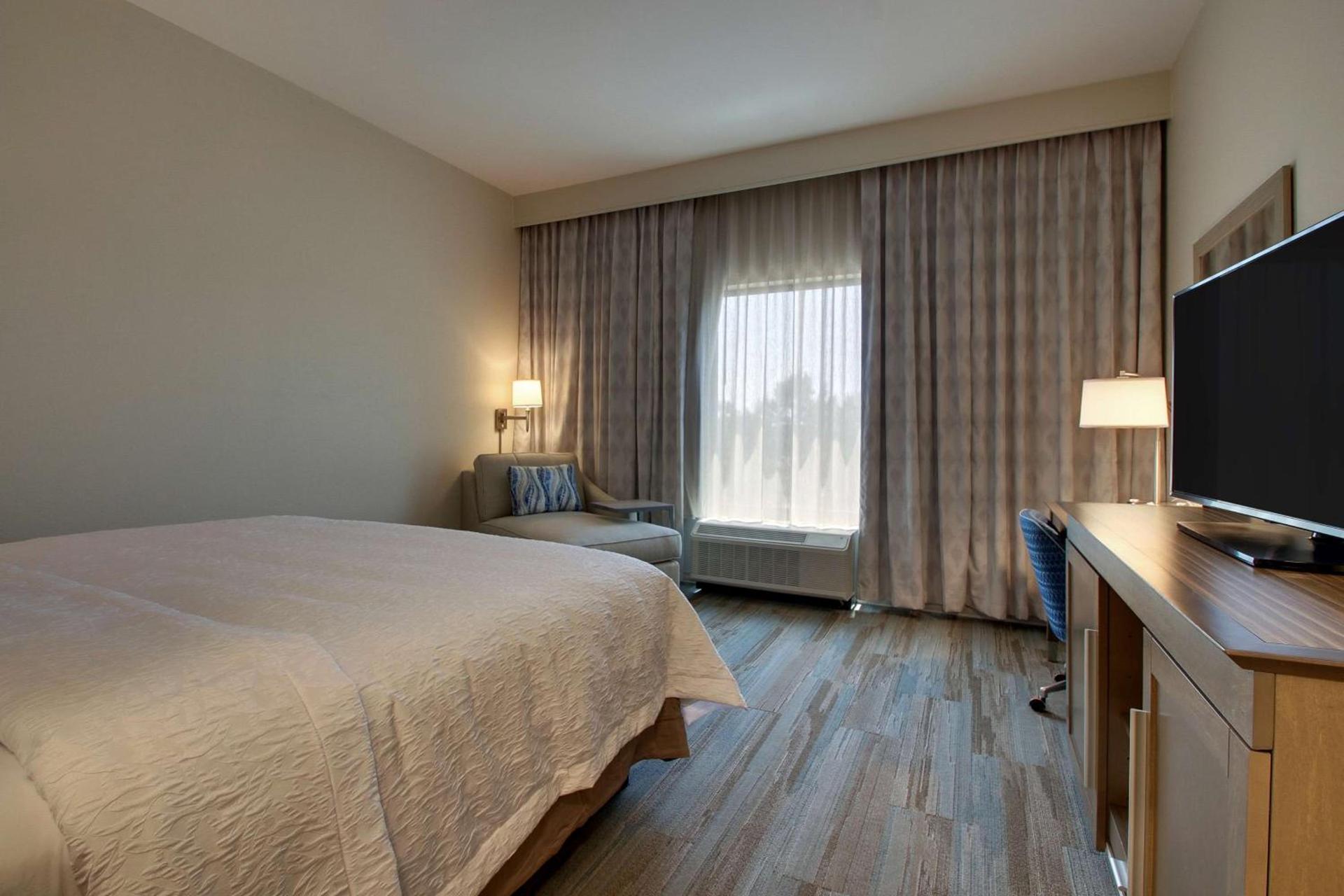 Hampton Inn Sneads Ferry Topsail Beach photo 38