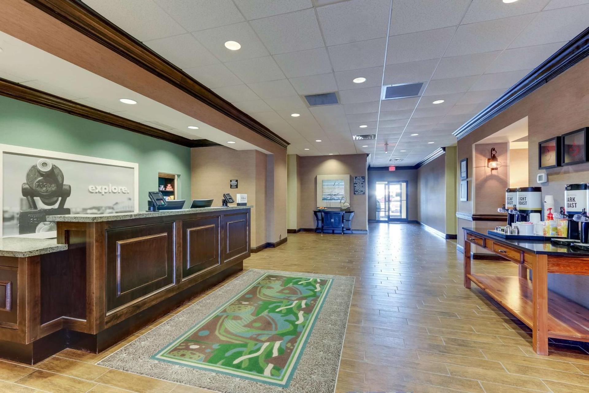Hampton Inn and Suites Swansboro Near Camp Lejeune photo 8