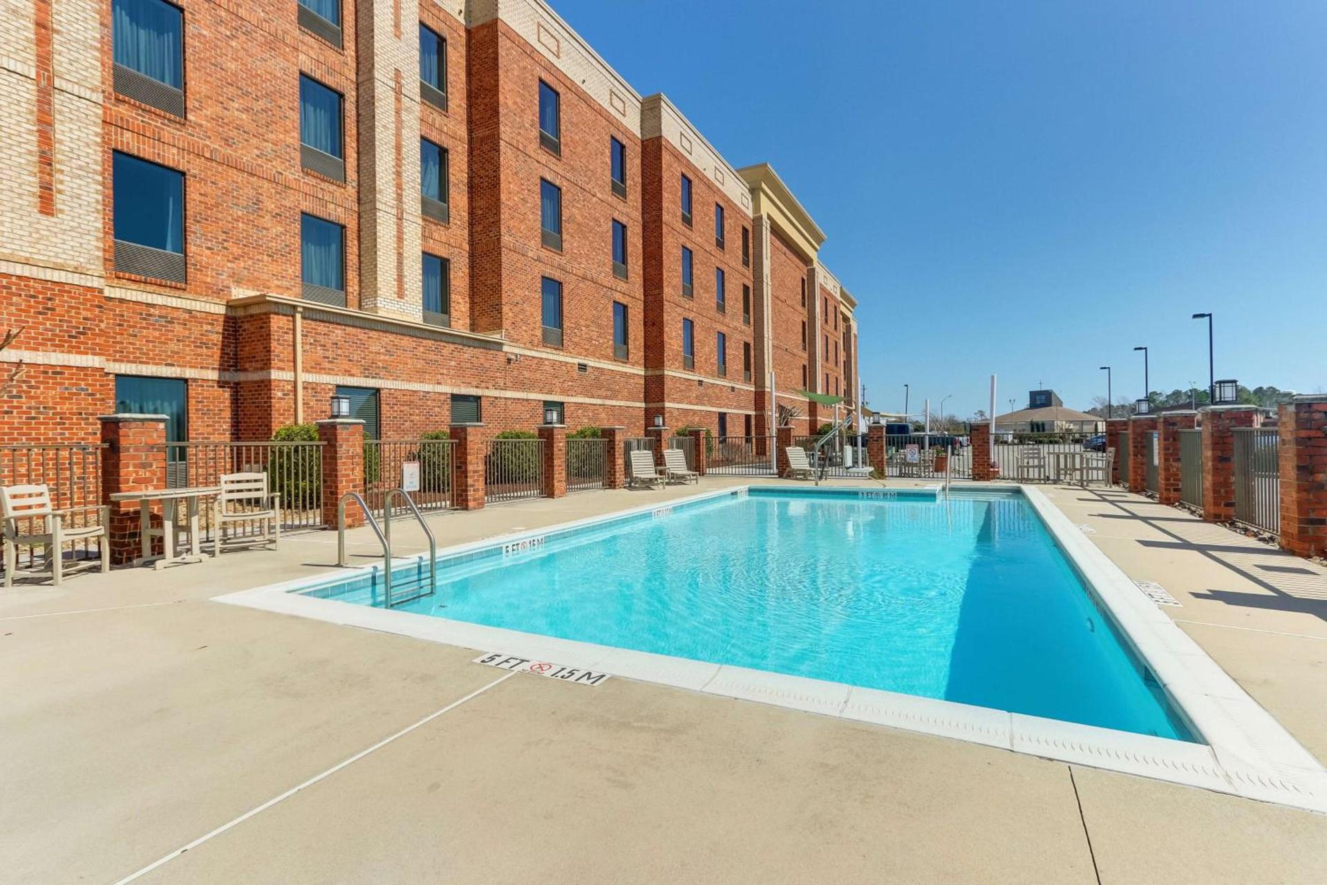 Hampton Inn and Suites Swansboro Near Camp Lejeune photo 12