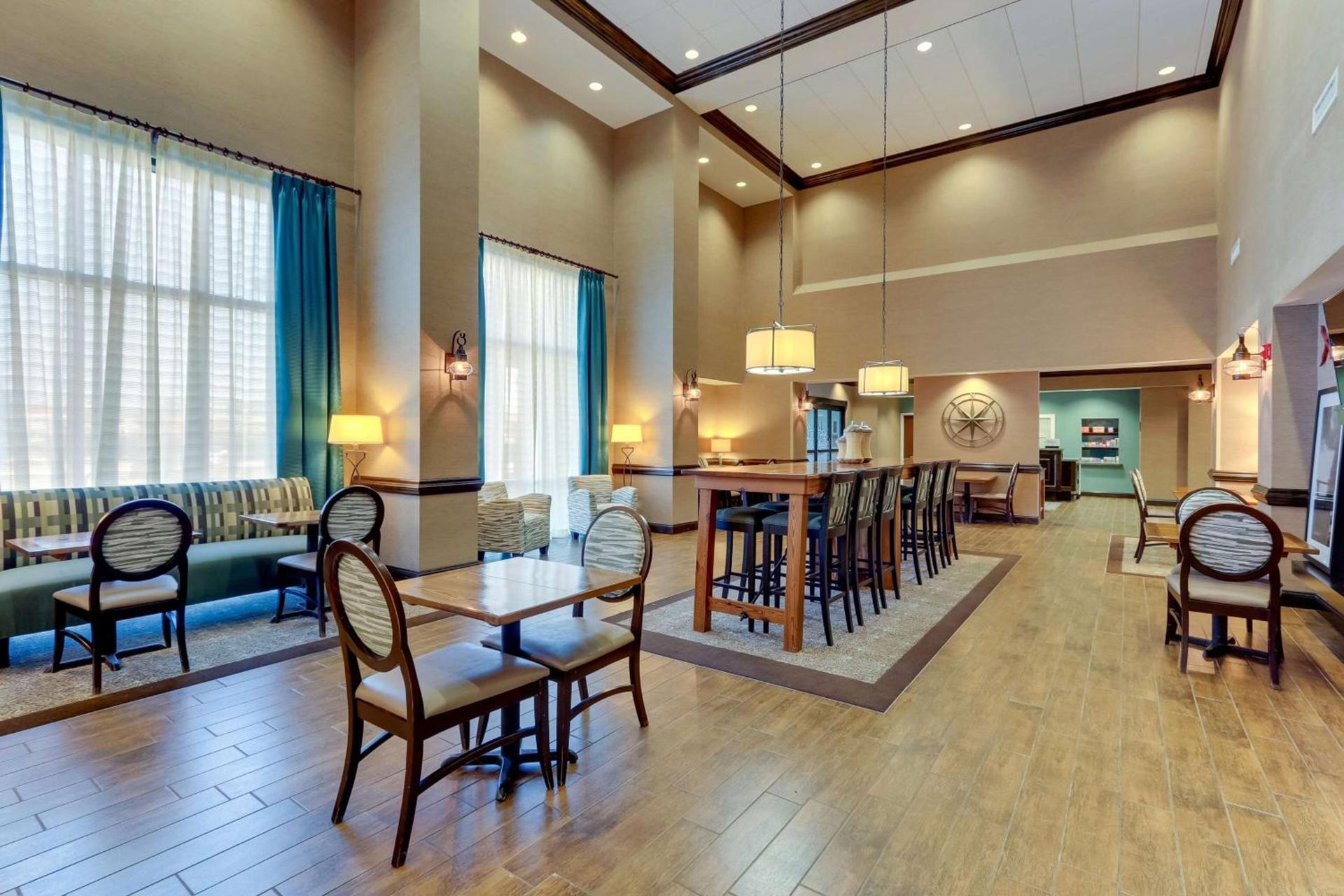 Hampton Inn and Suites Swansboro Near Camp Lejeune photo 13