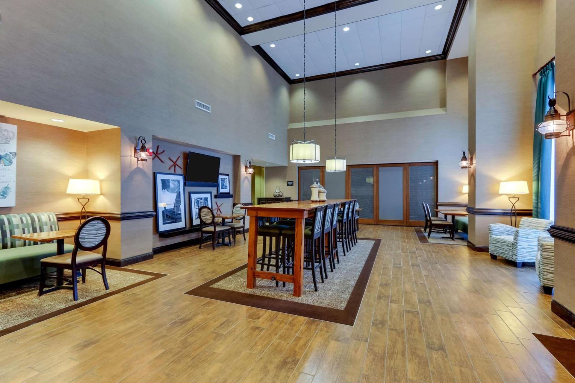 Hampton Inn and Suites Swansboro Near Camp Lejeune photo 17