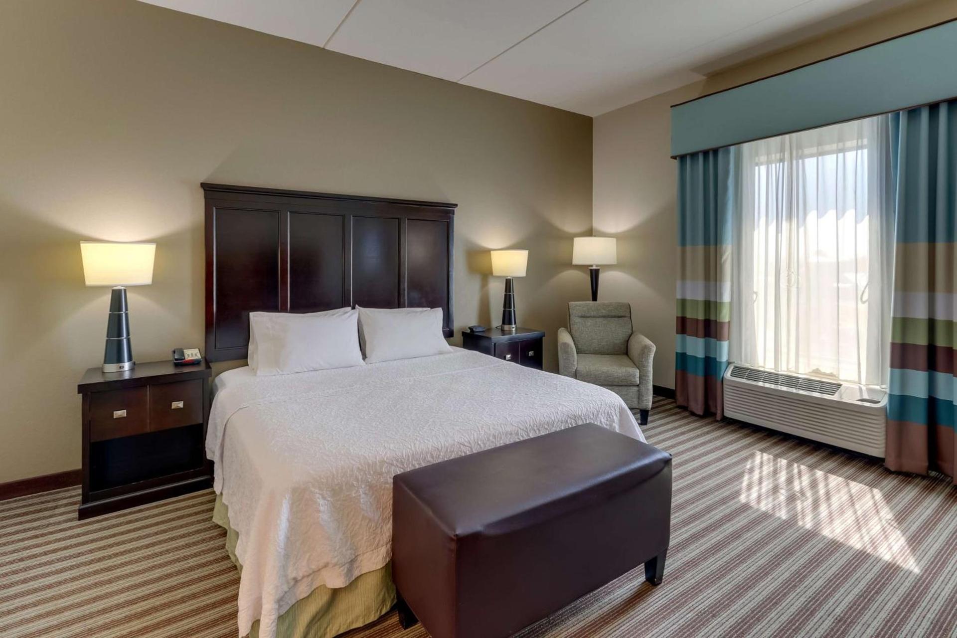 Hampton Inn and Suites Swansboro Near Camp Lejeune photo 30