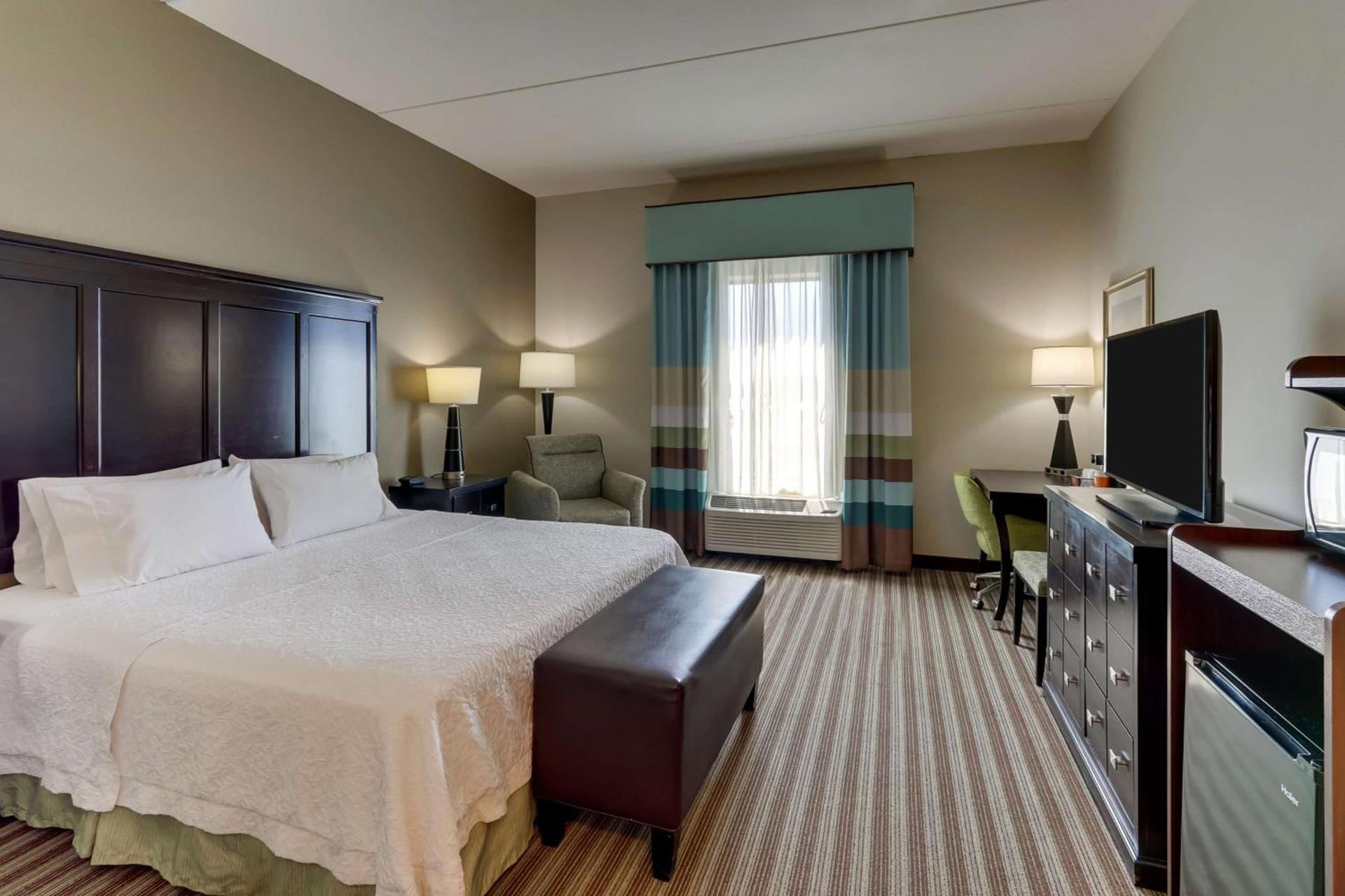 Hampton Inn and Suites Swansboro Near Camp Lejeune photo 45
