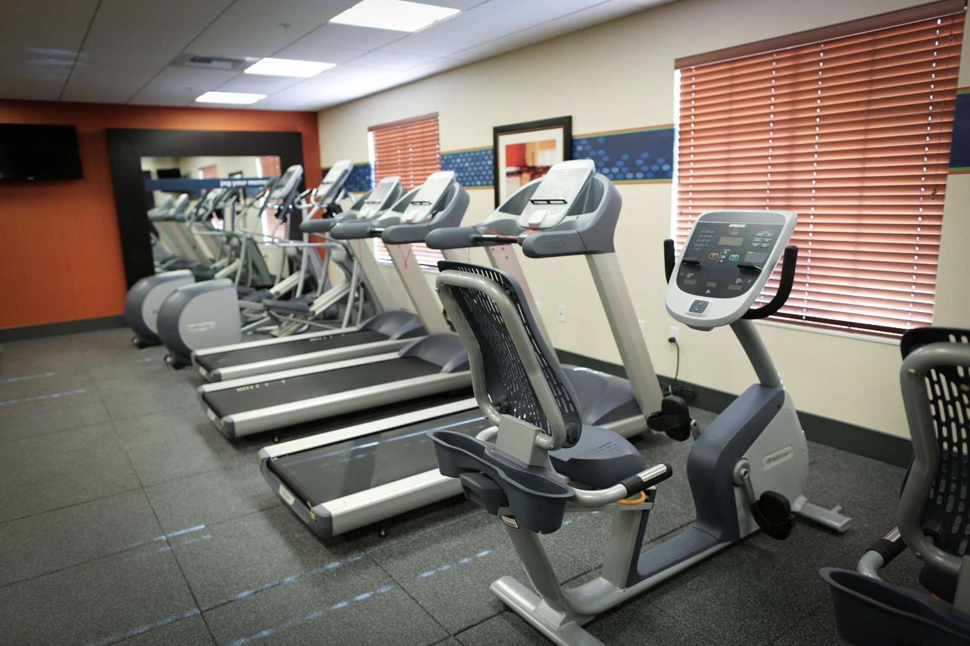 Hampton Inn Union City photo 10