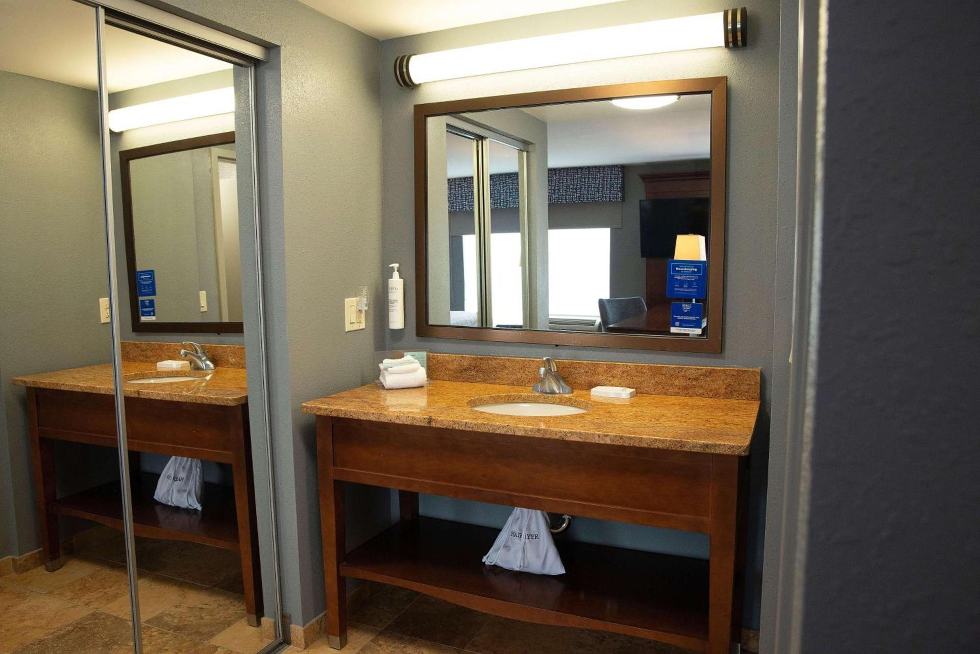 Hampton Inn & Suites Jacksonville photo 24