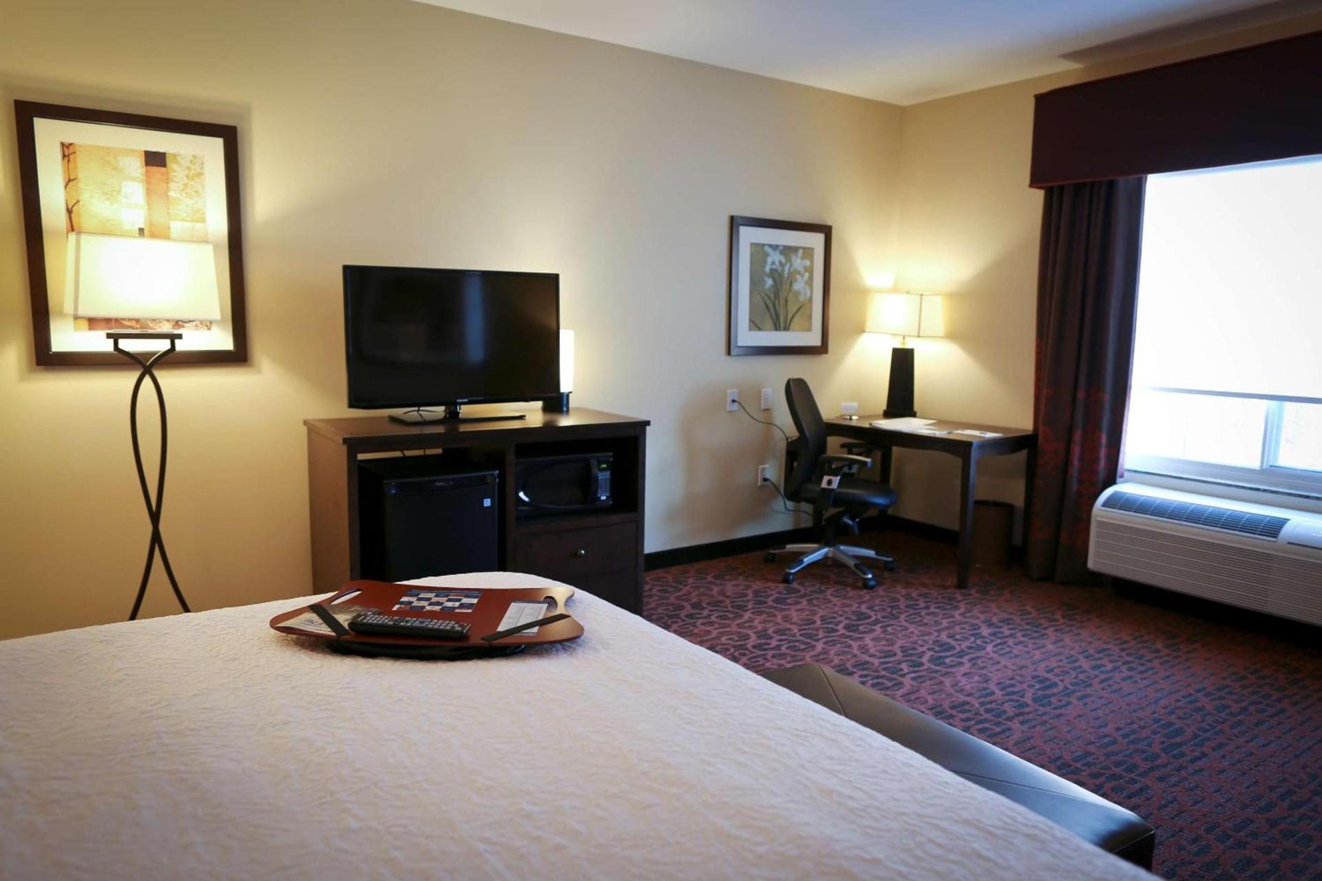 Hampton Inn Union City photo 16