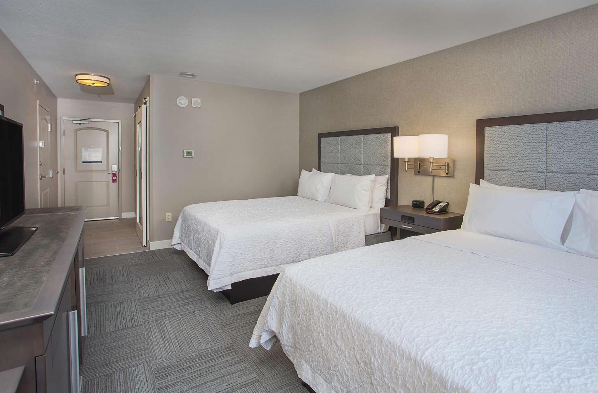 Hampton Inn Vincennes photo 15