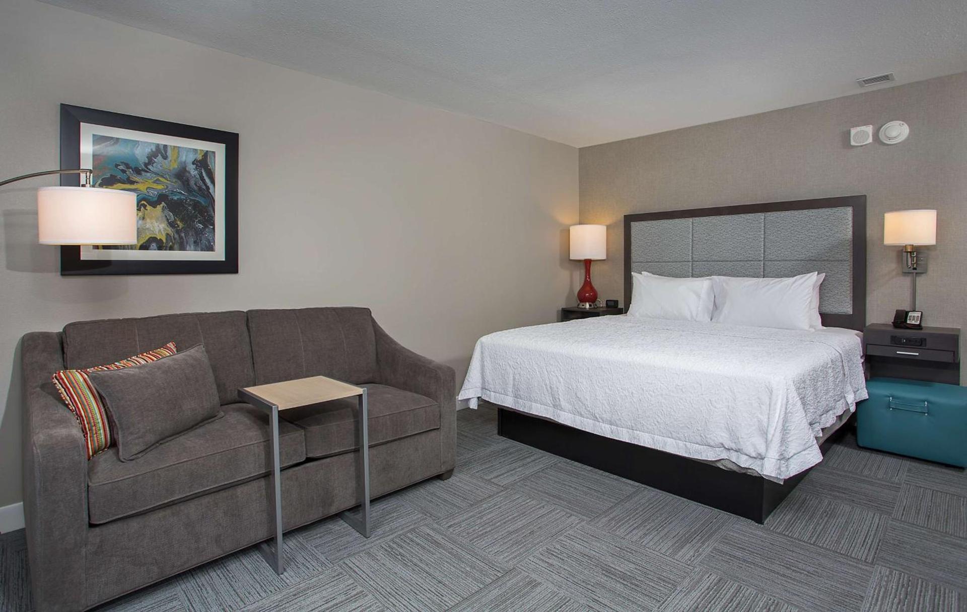 Hampton Inn Vincennes photo 25