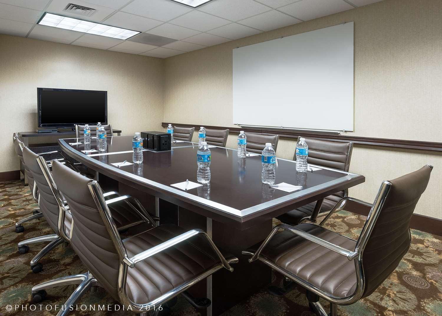Hampton Inn by Hilton Odessa photo 18