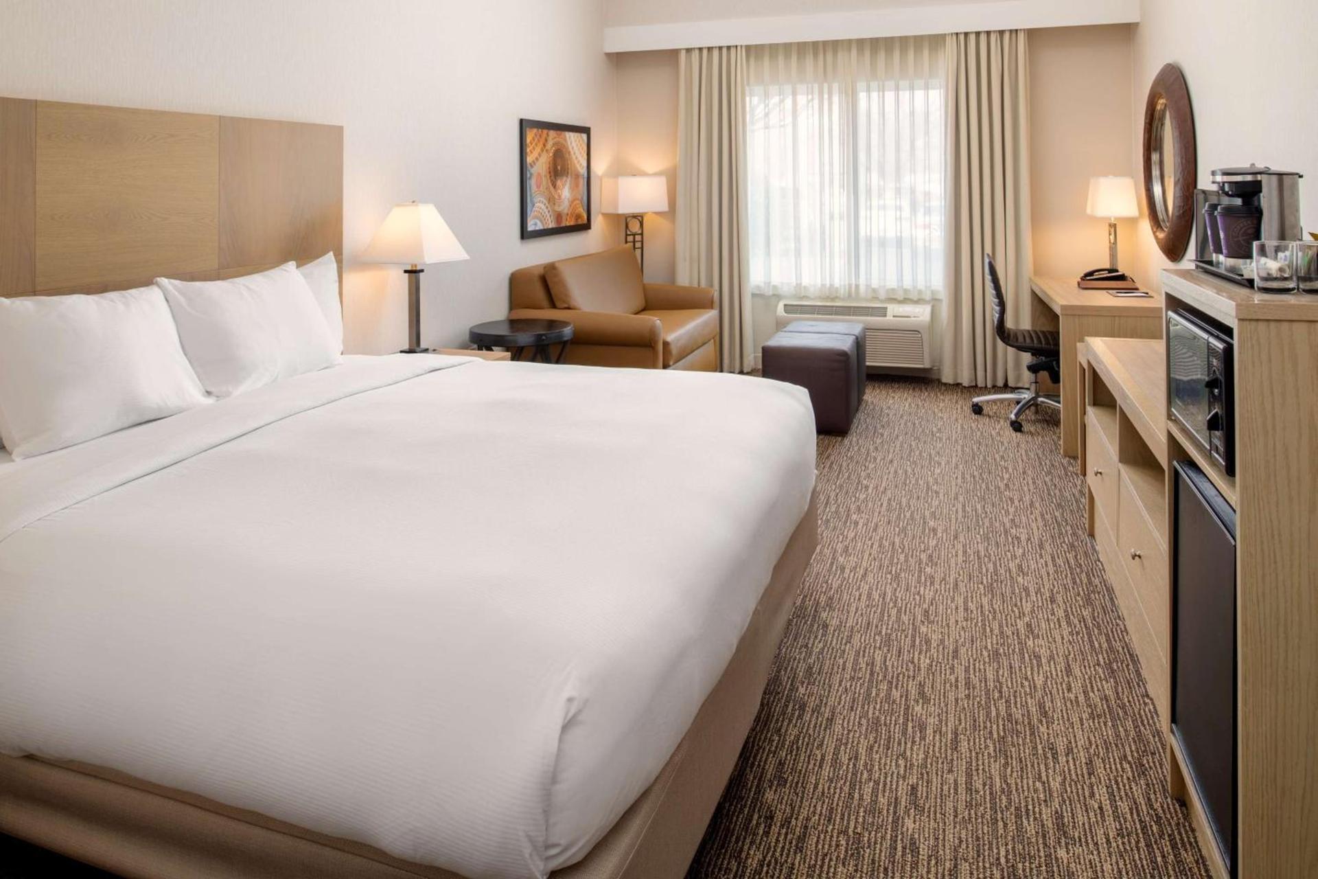 DoubleTree by Hilton Olympia photo 14