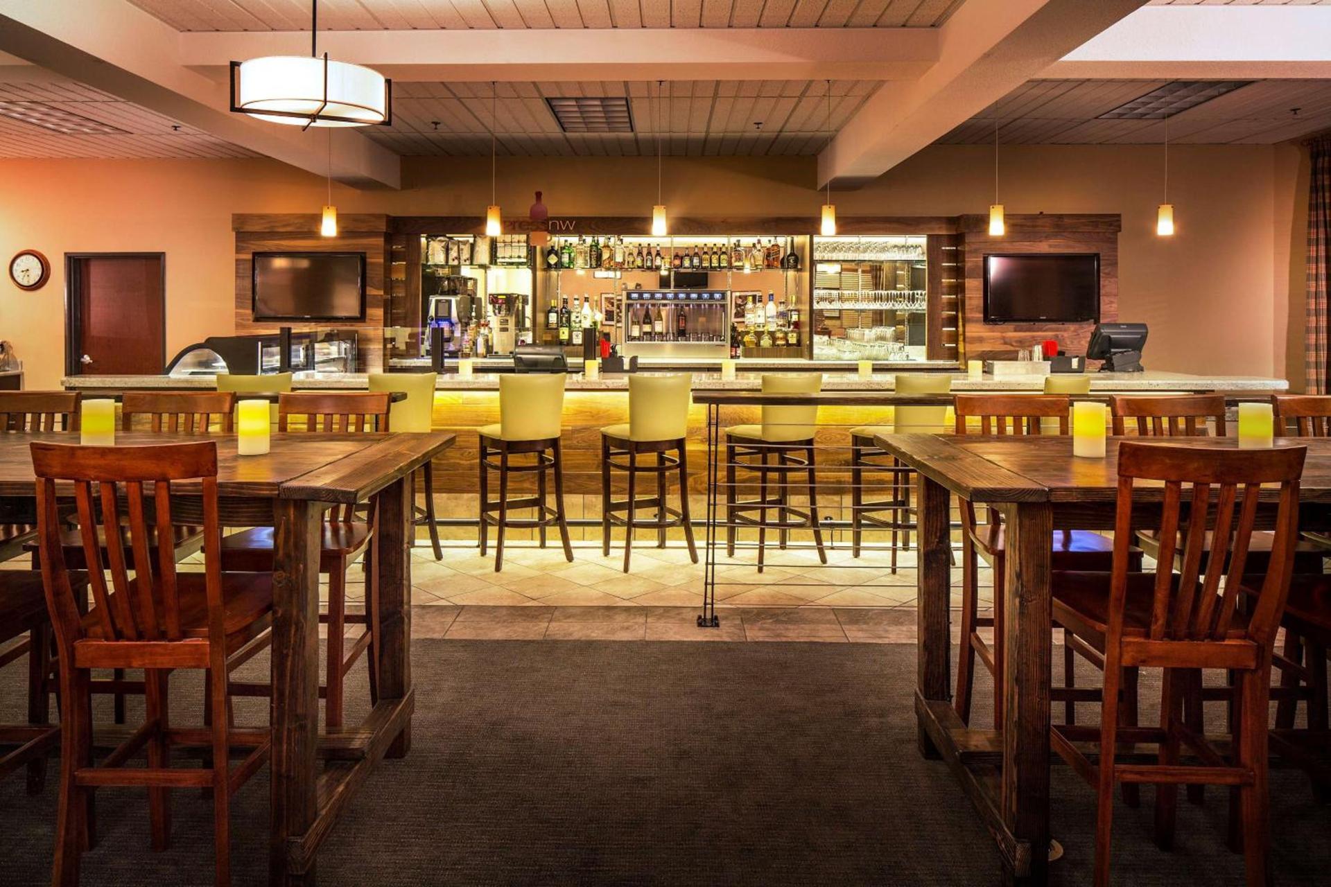 DoubleTree by Hilton Olympia photo 31