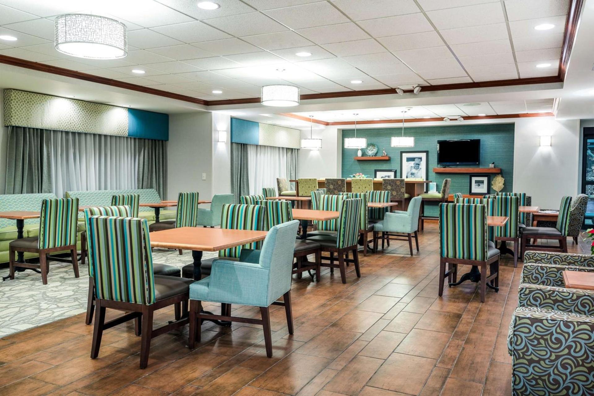 Hampton Inn Bellevue photo 6