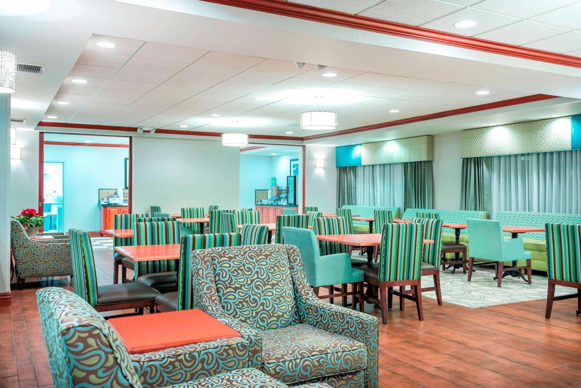 Hampton Inn Bellevue photo 10