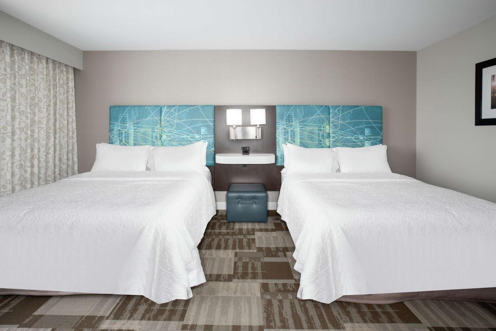 Hampton Inn Bellevue photo 16