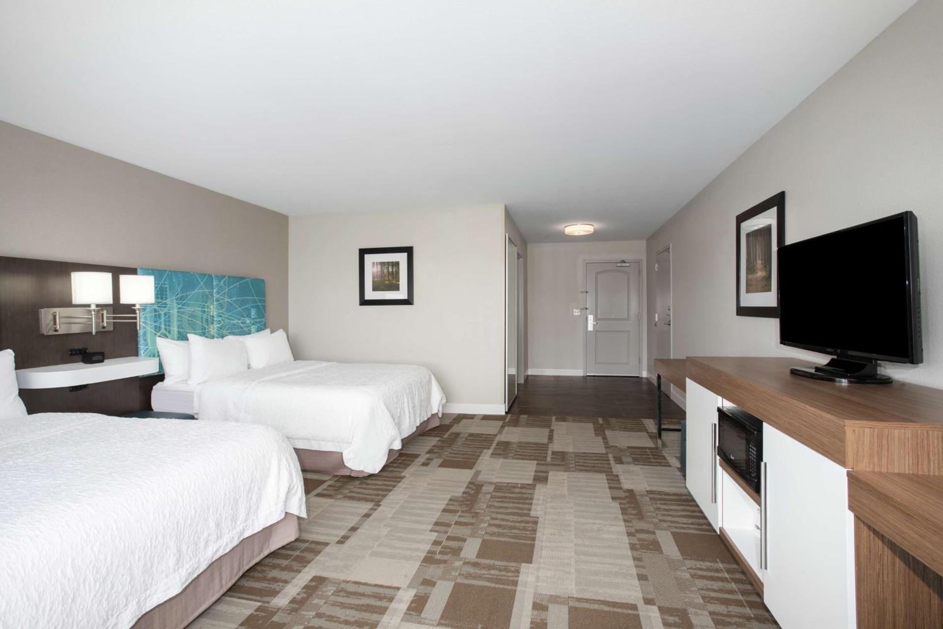 Hampton Inn Bellevue photo 21