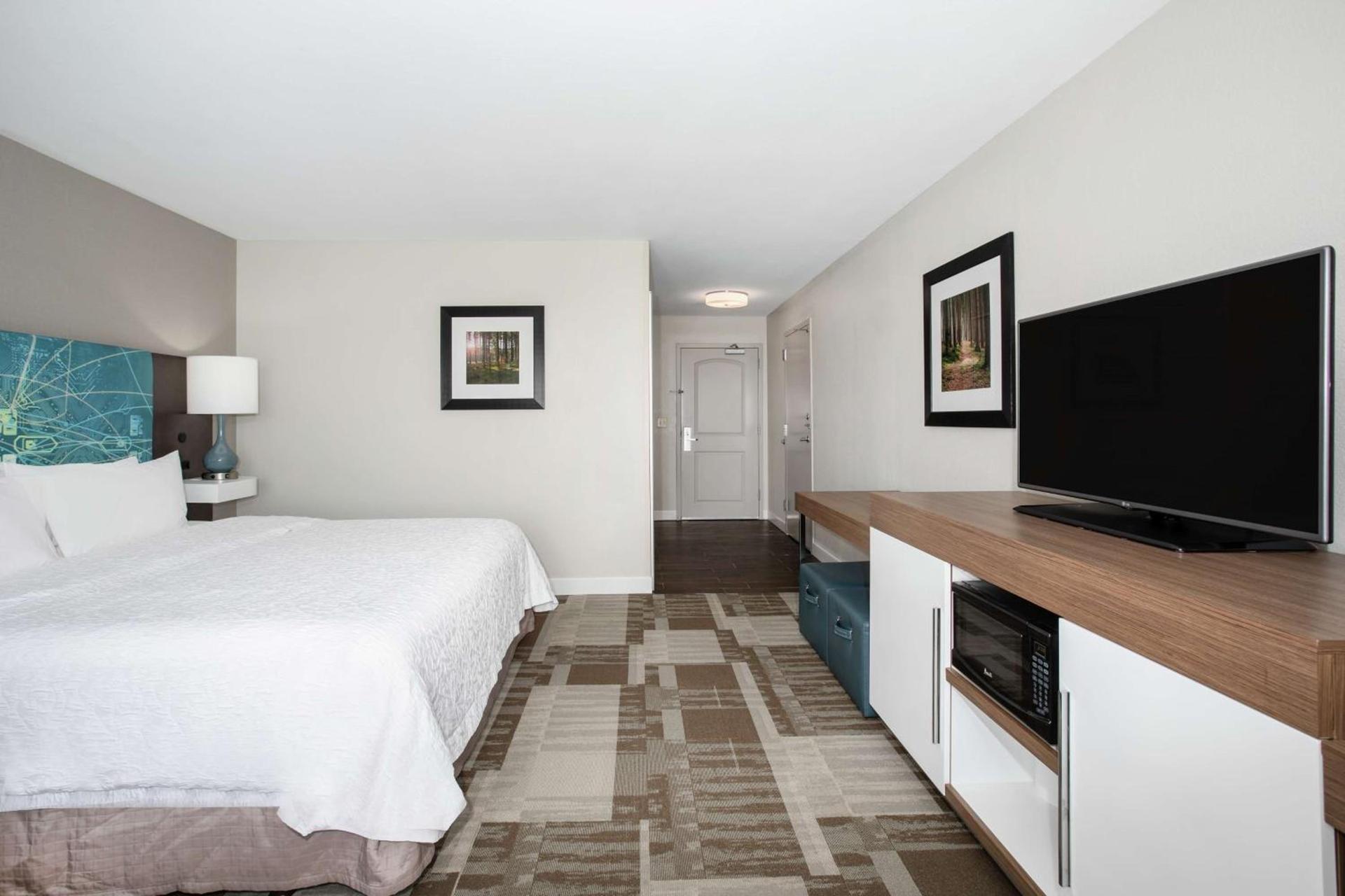 Hampton Inn Bellevue photo 27