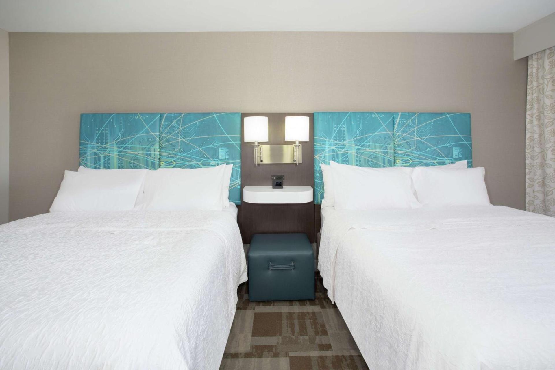 Hampton Inn Bellevue photo 26