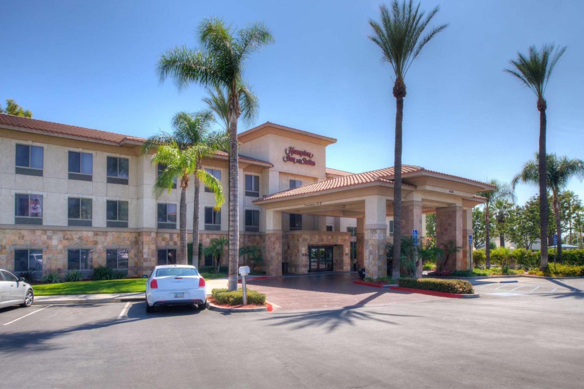 Hampton Inn & Suites Ontario photo 6