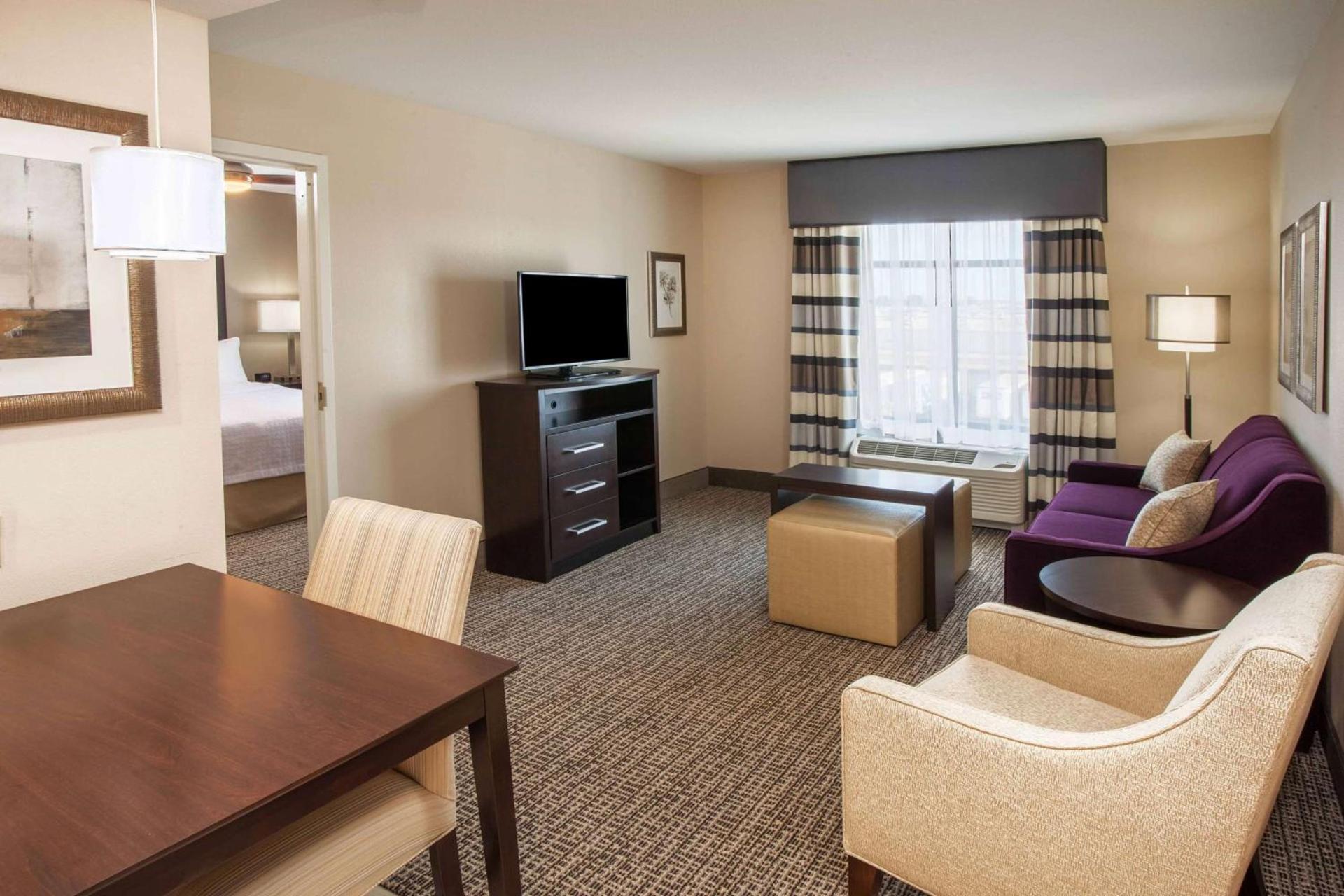 Homewood Suites by Hilton Munster photo 12