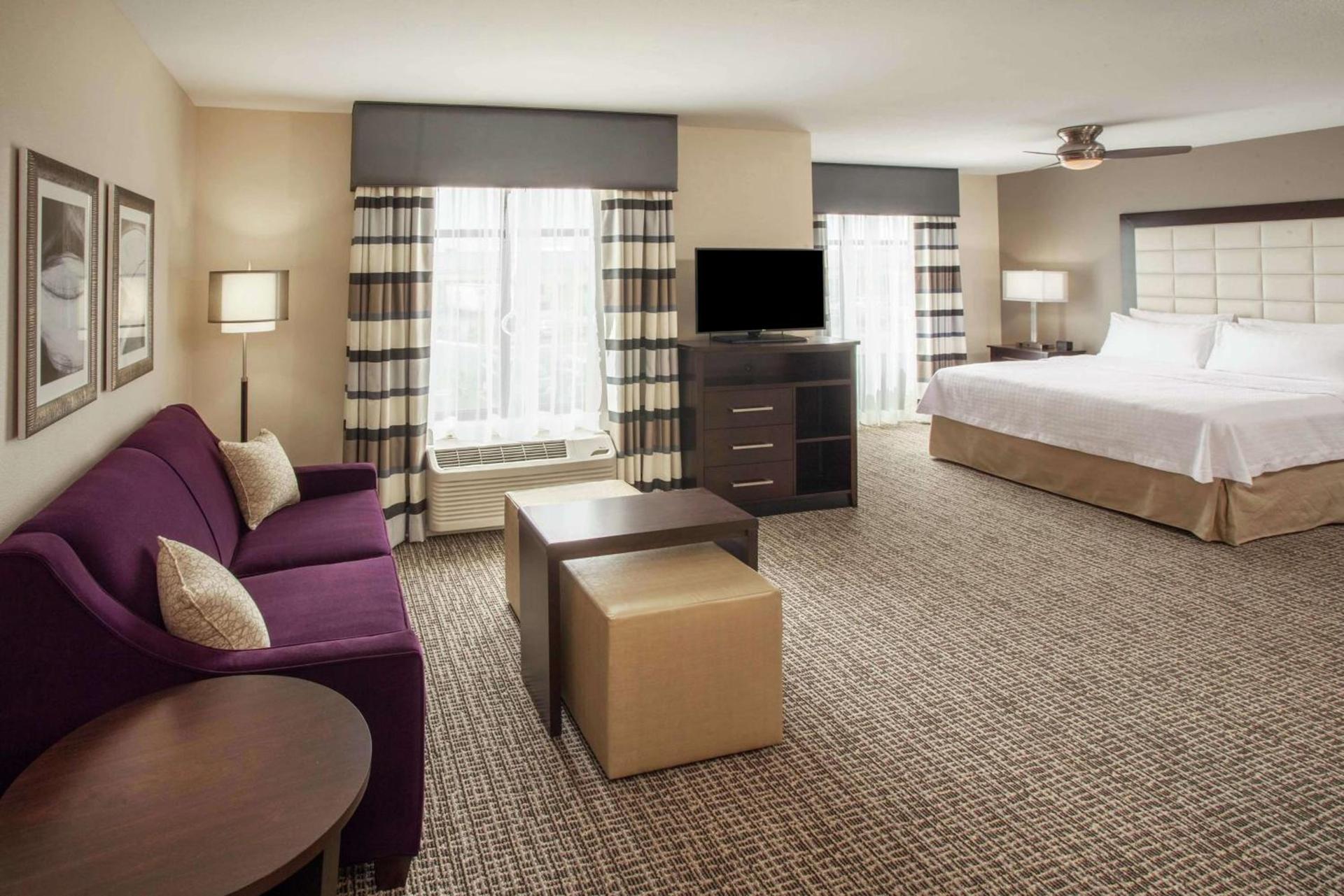 Homewood Suites by Hilton Munster photo 18