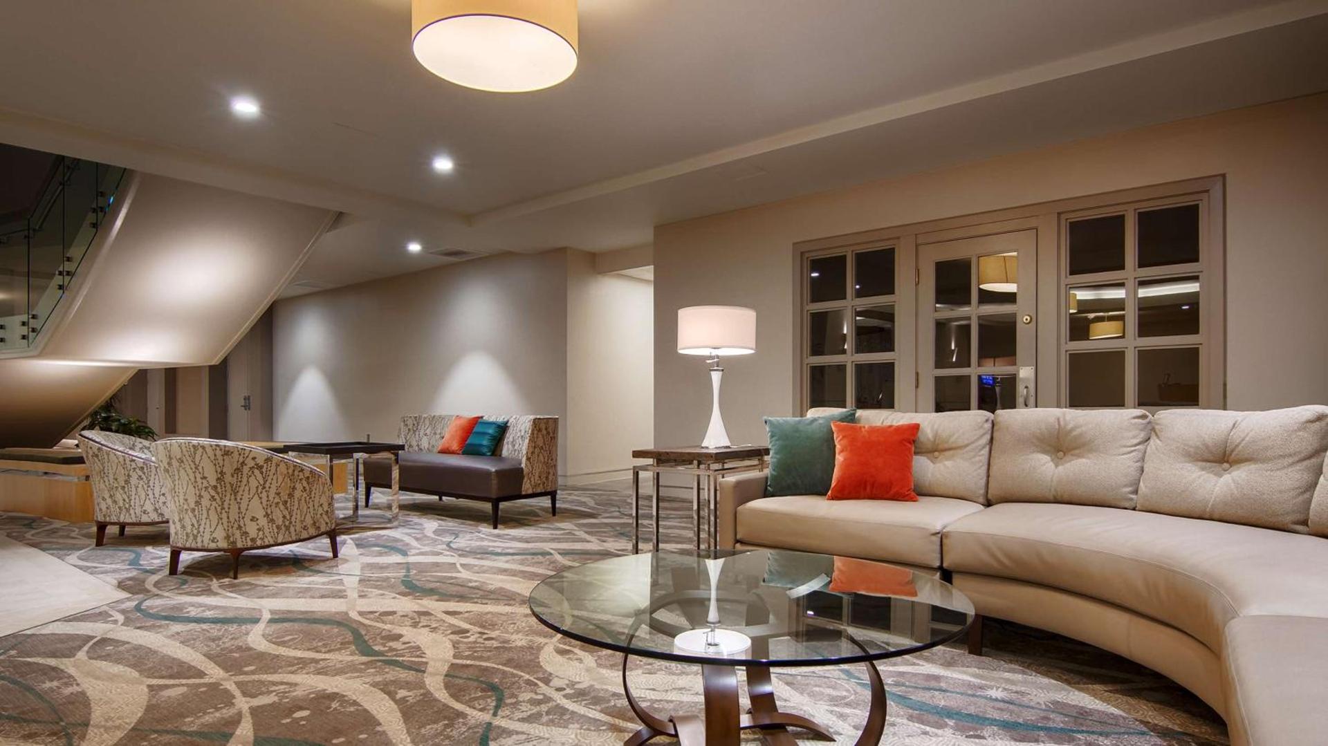 DoubleTree by Hilton Virginia Beach photo 5