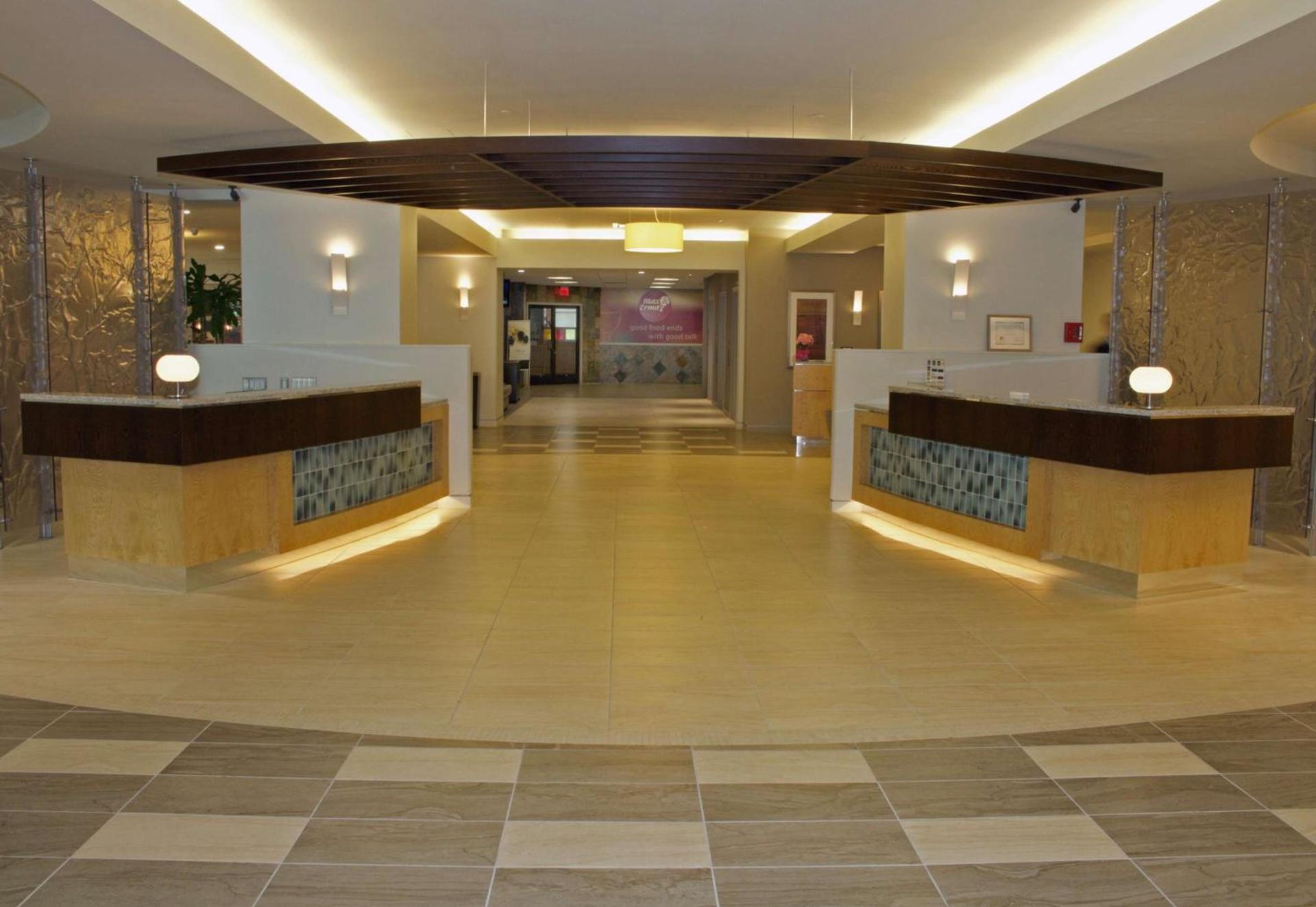 DoubleTree by Hilton Virginia Beach photo 6