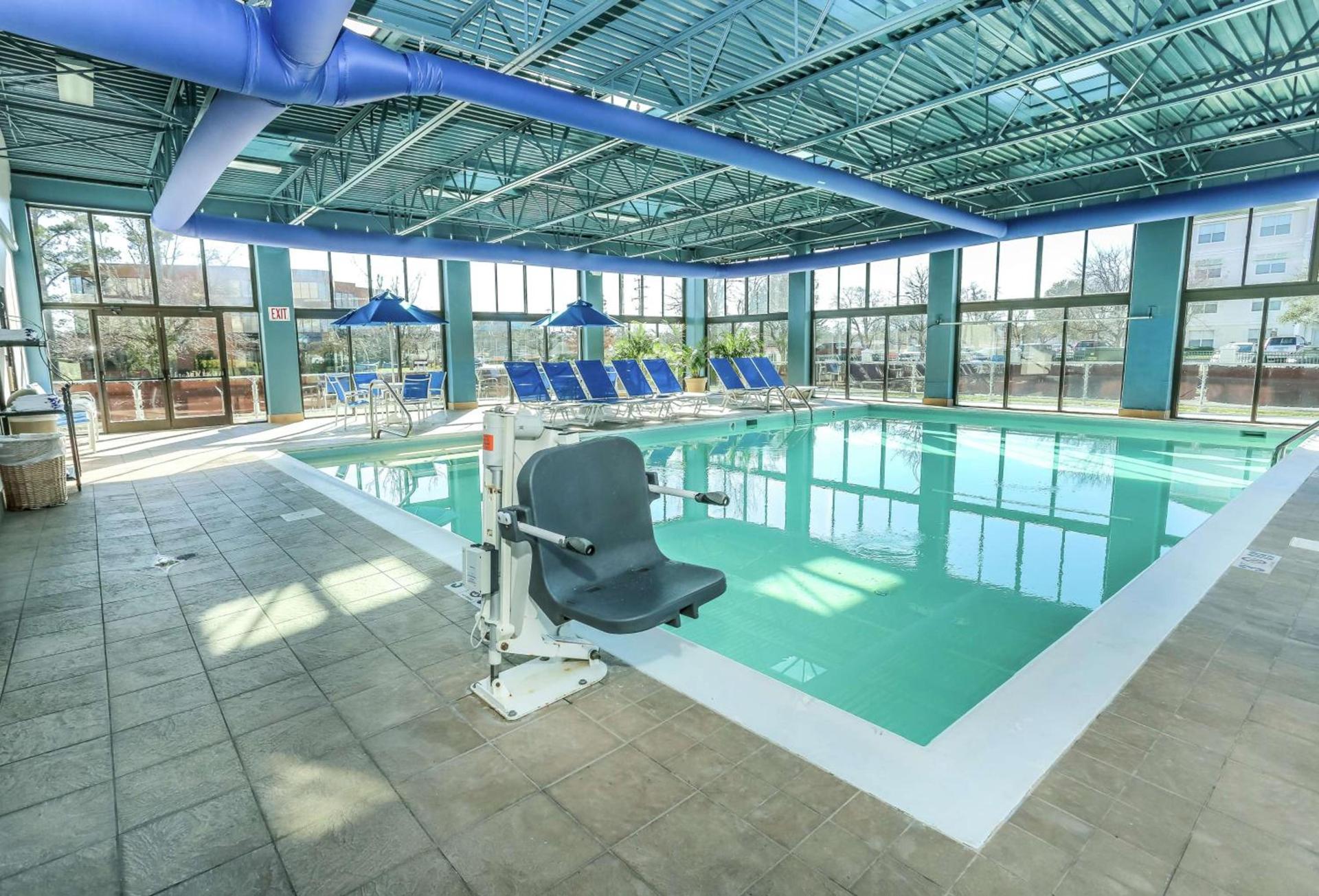 DoubleTree by Hilton Virginia Beach photo 7