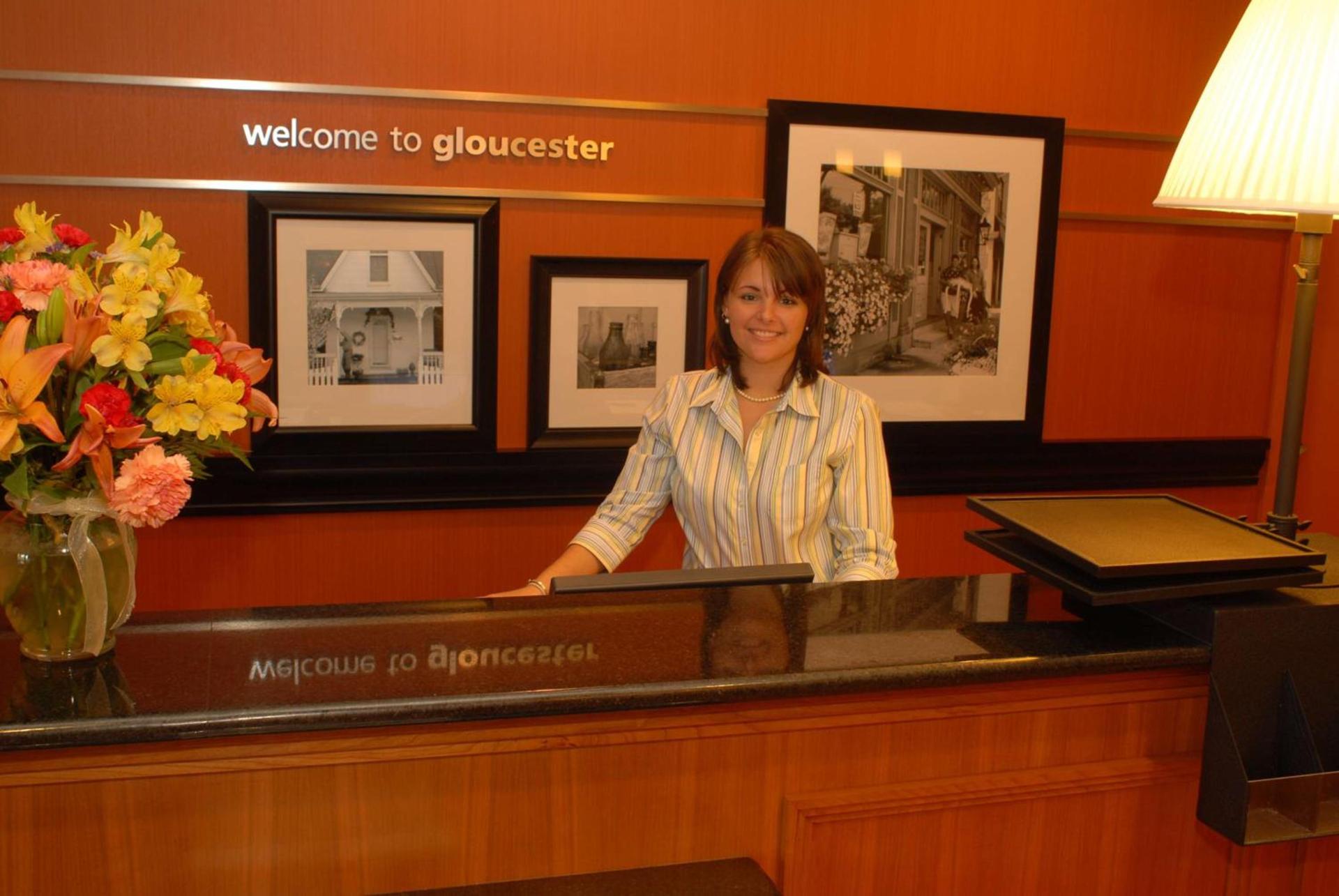 Hampton Inn Gloucester photo 5
