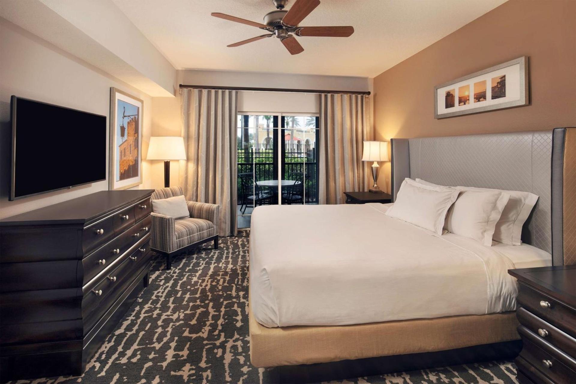 Hilton Grand Vacations Club Tuscany Village Orlando photo 3