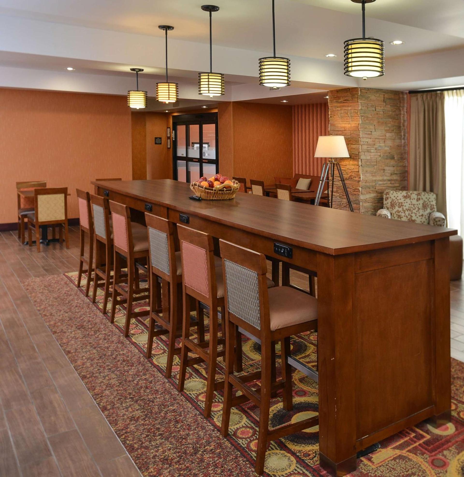 Hampton Inn Ottumwa photo 3