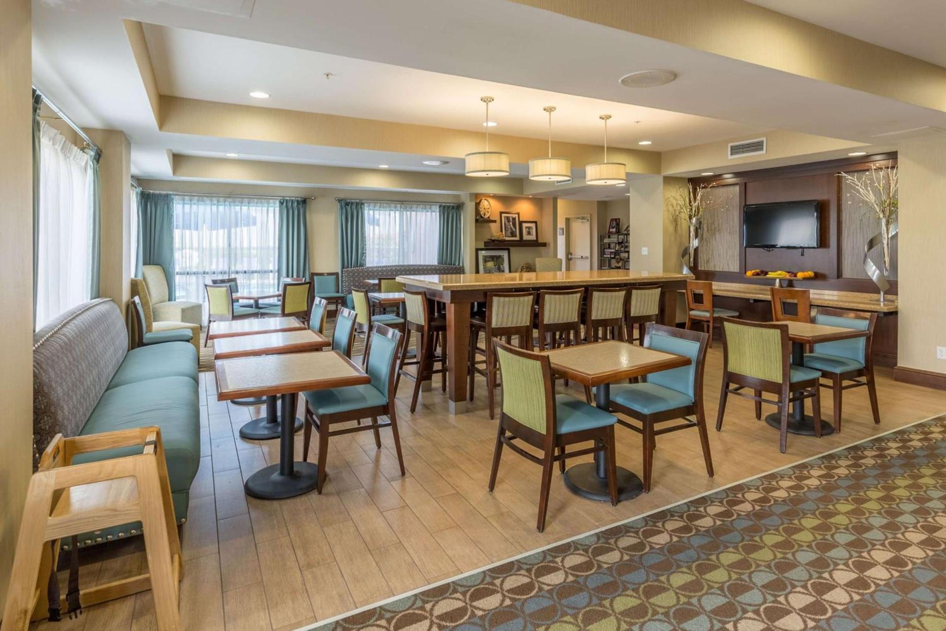 Hampton Inn Owensboro photo 7