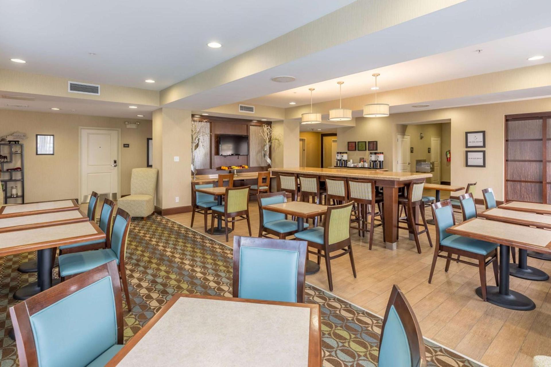 Hampton Inn Owensboro photo 10