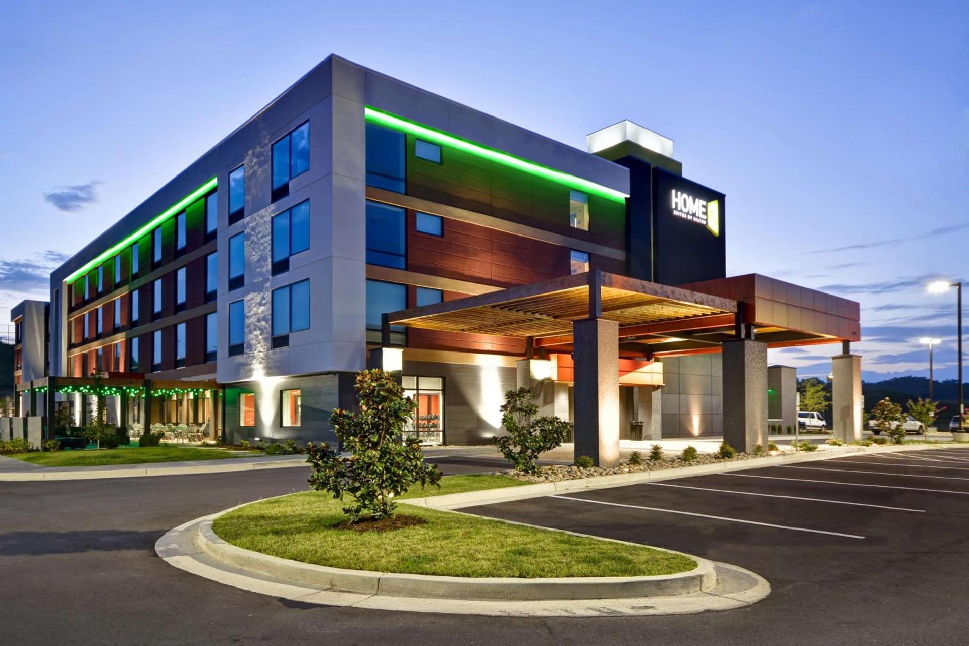 Home2 Suites By Hilton Pigeon Forge photo 5