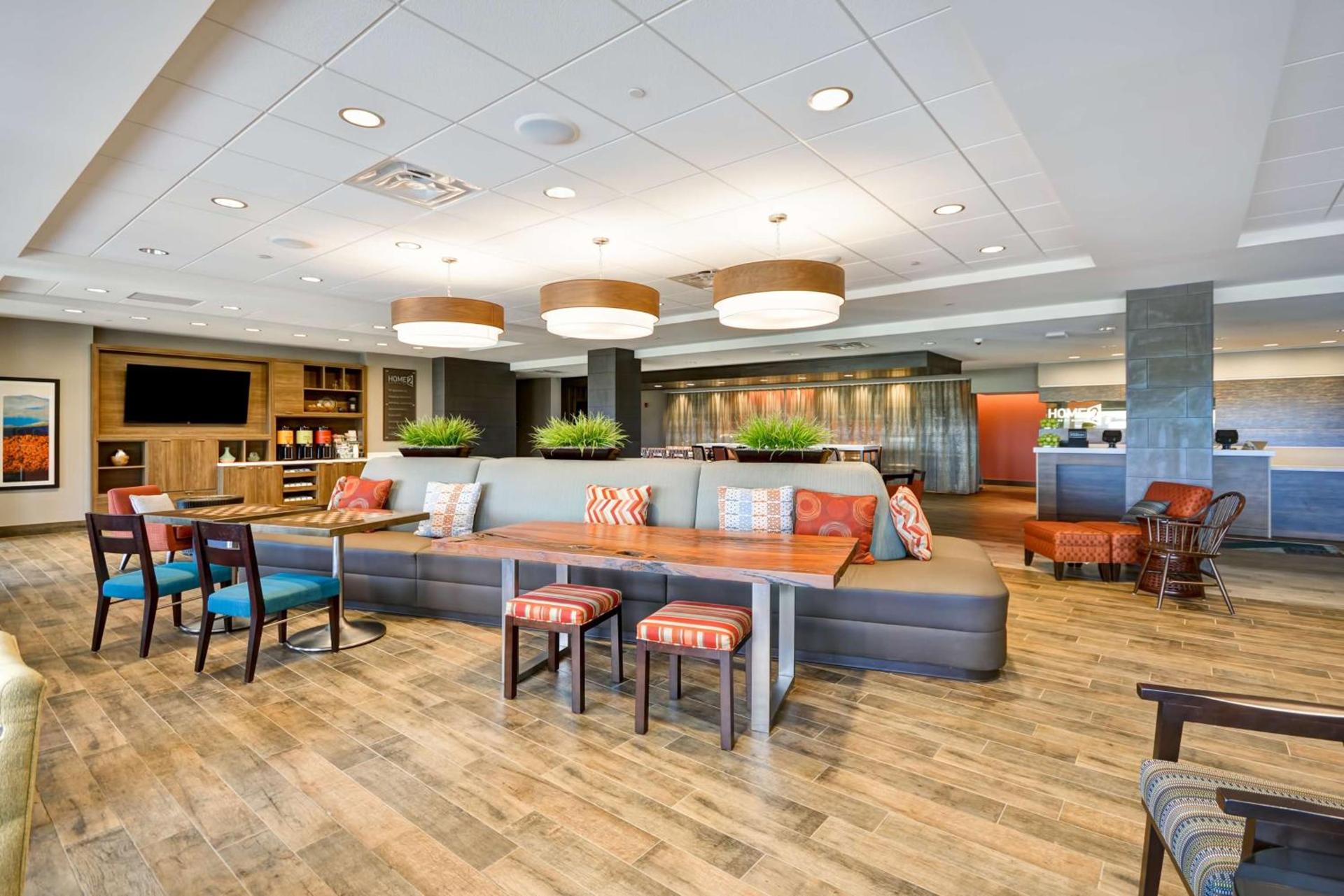 Home2 Suites By Hilton Pigeon Forge photo 9