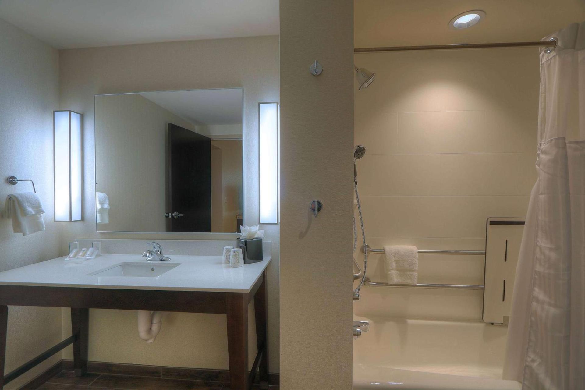 Hilton Garden Inn Pigeon Forge photo 48