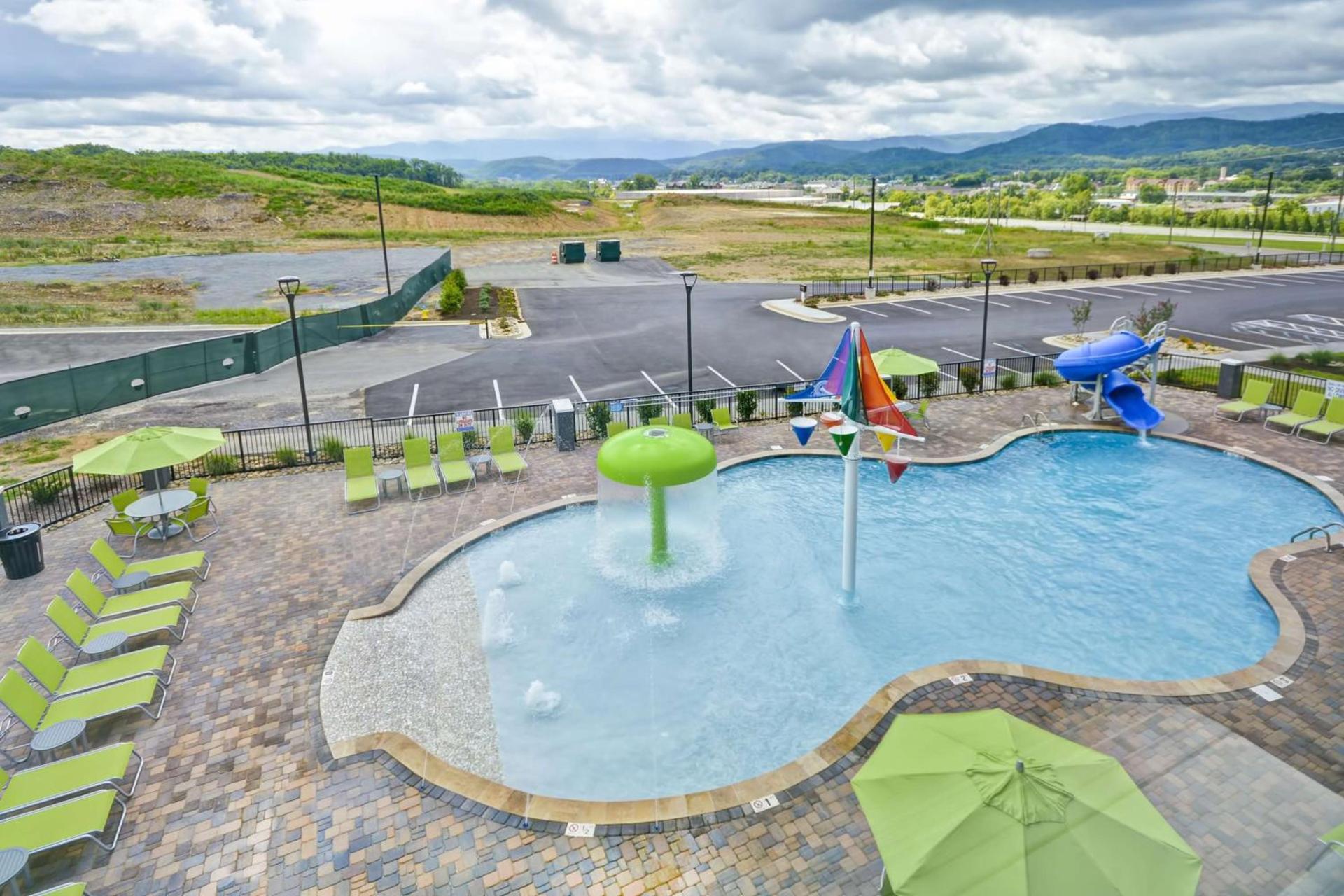 Home2 Suites By Hilton Pigeon Forge photo 11