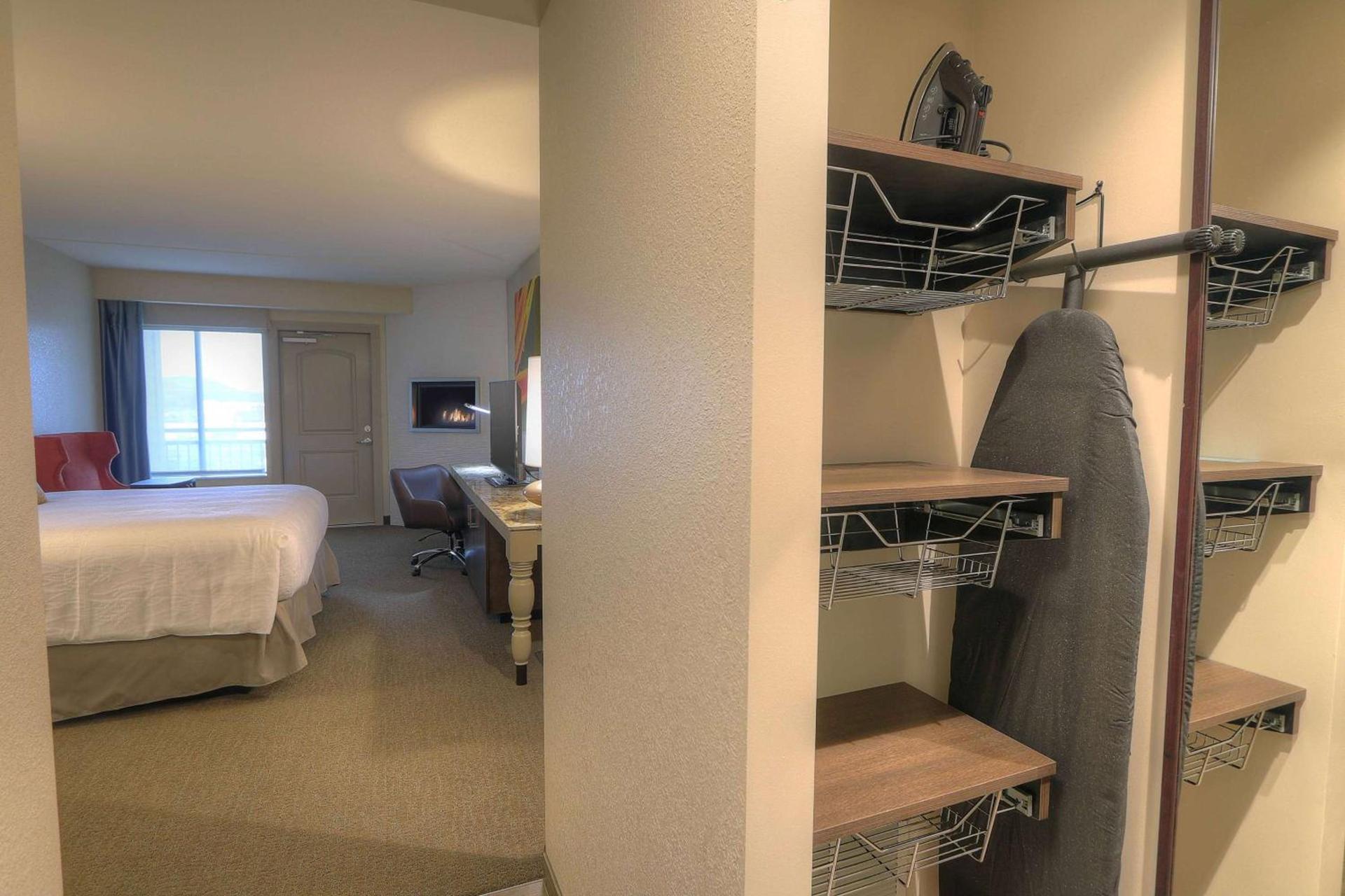 Hilton Garden Inn Pigeon Forge photo 66