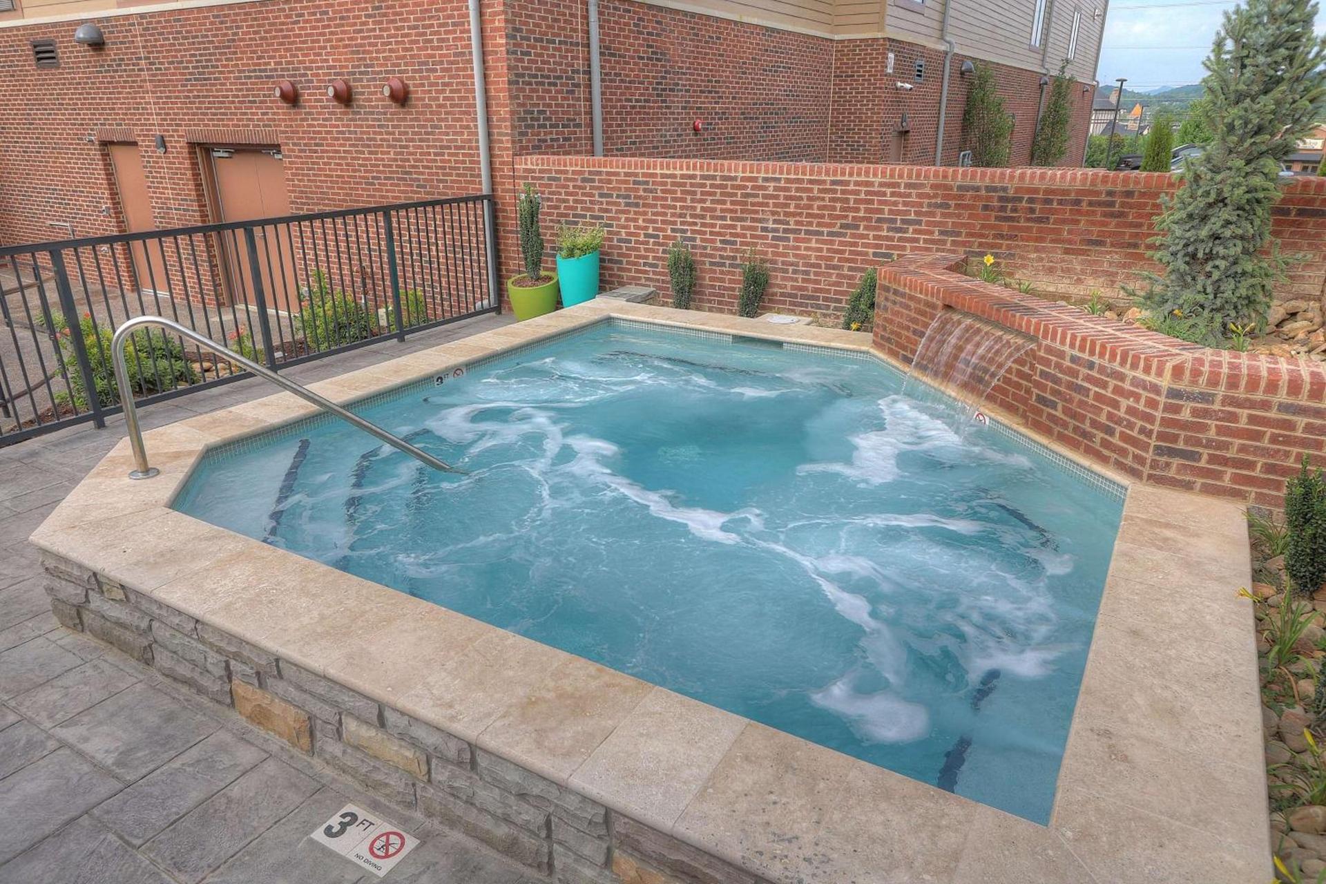 Hilton Garden Inn Pigeon Forge photo 82