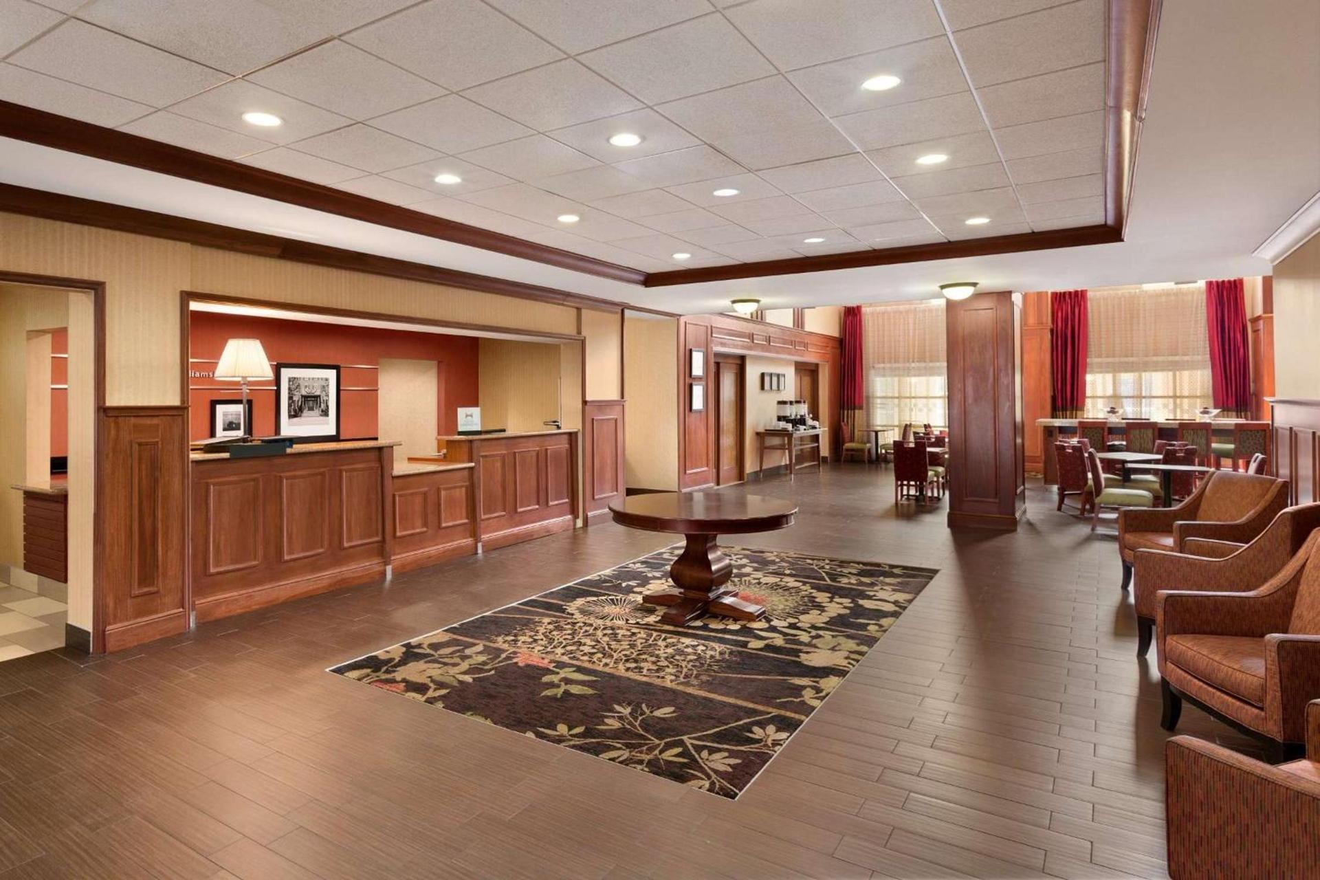 Hampton Inn & Suites Williamsburg Historic District photo 40