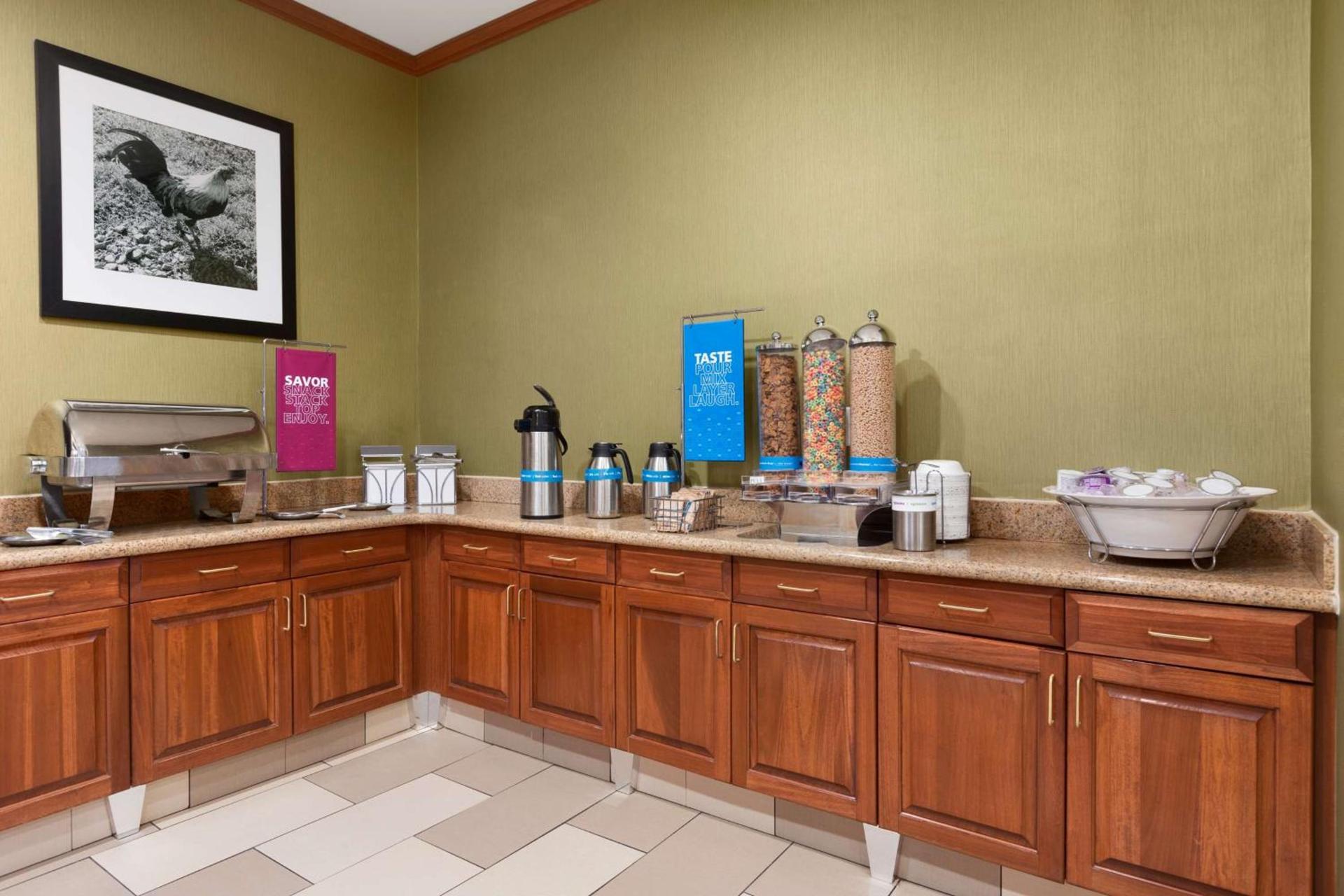 Hampton Inn & Suites Williamsburg Historic District photo 24
